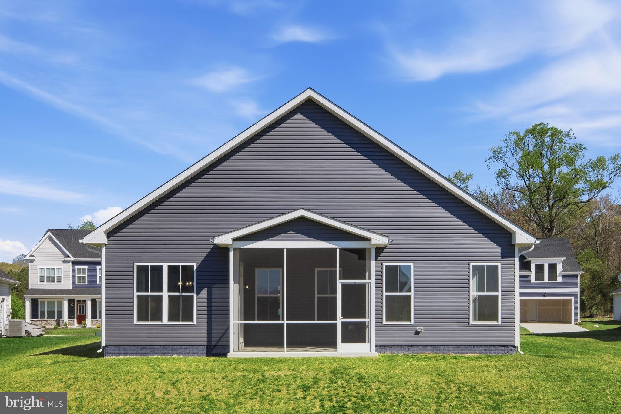 LAKESIDE AT TRAPPE - Residential