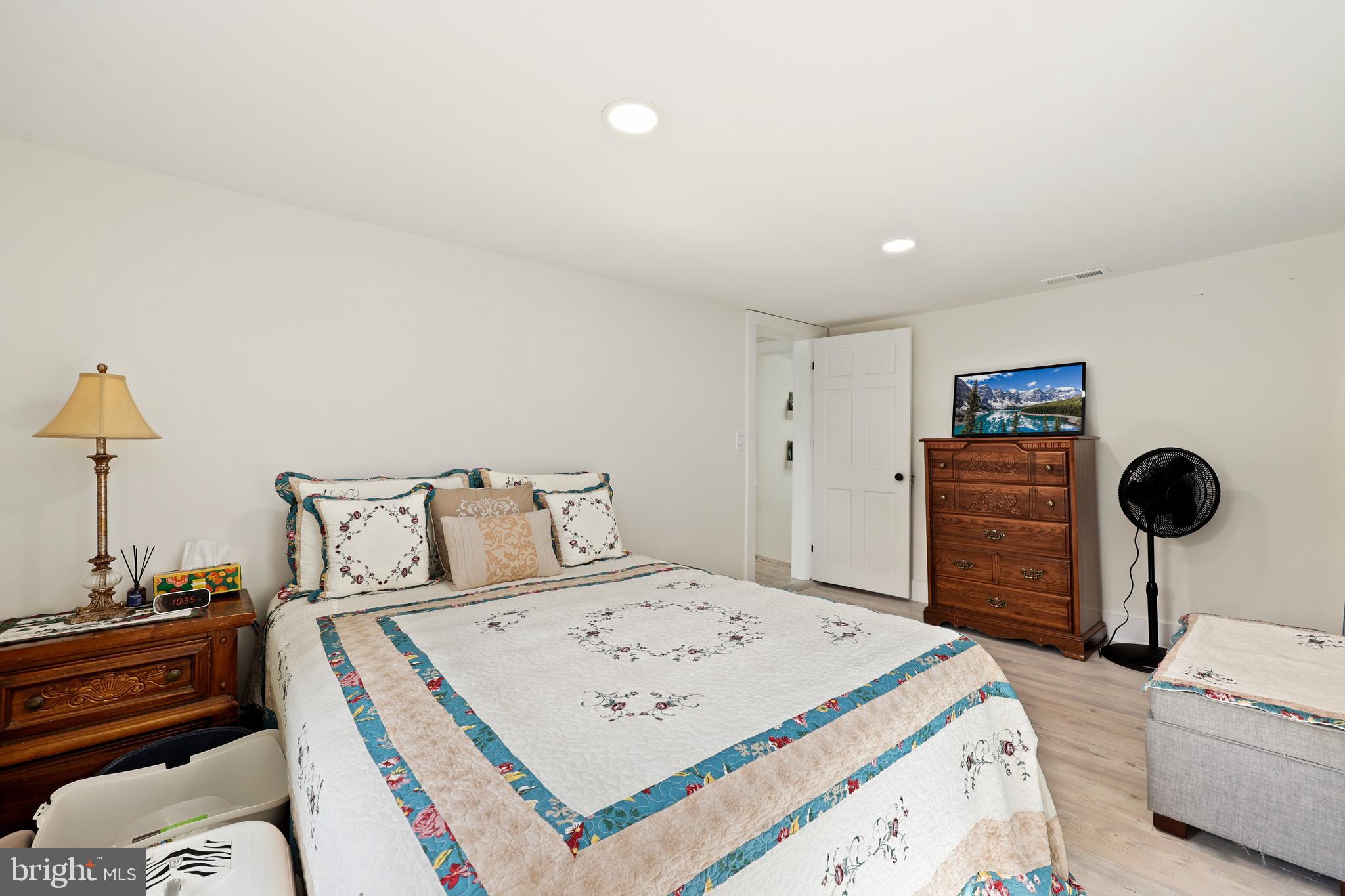 TOWN OF PURCELLVILLE - Residential
