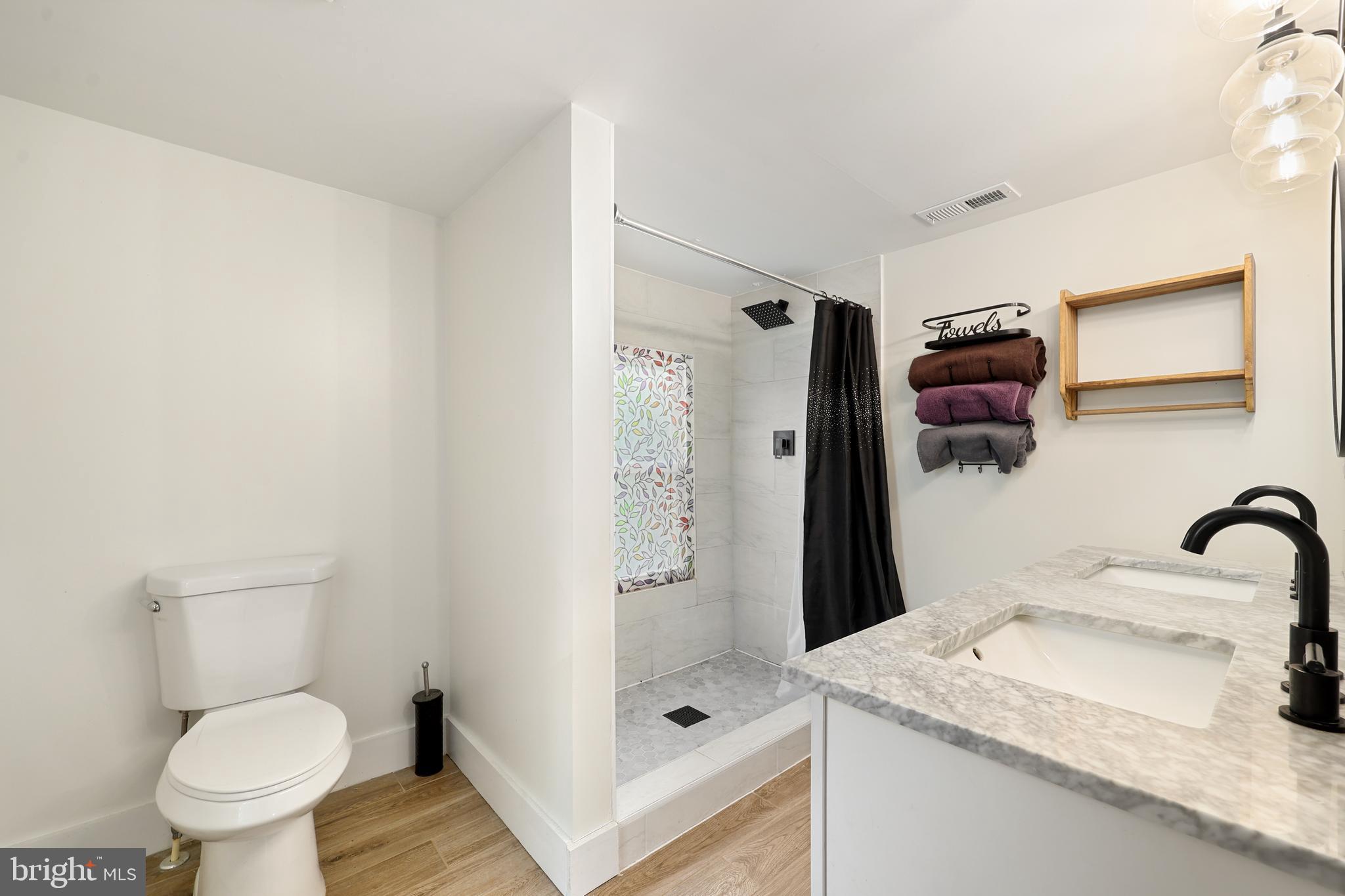 TOWN OF PURCELLVILLE - Residential