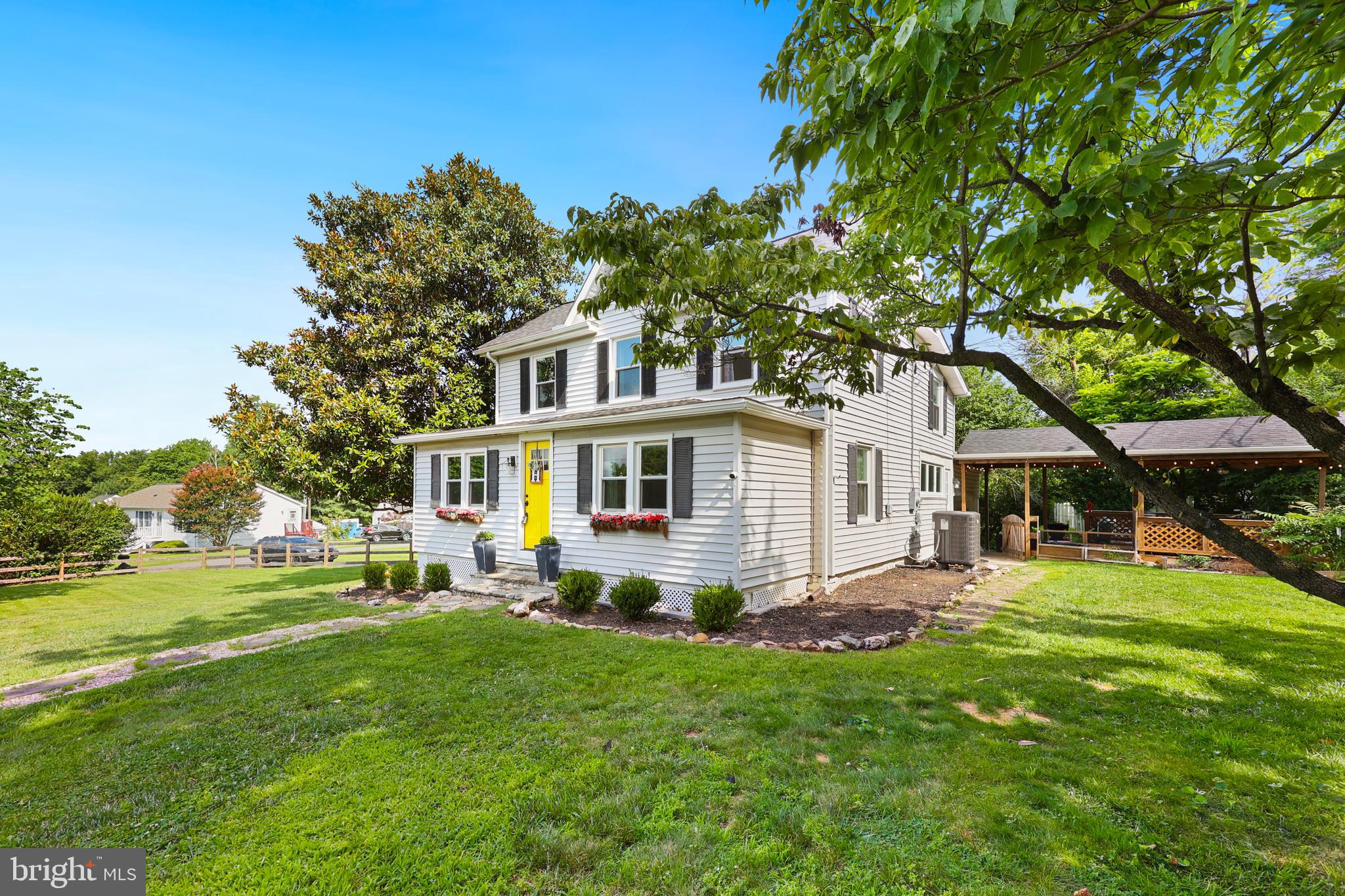 TOWN OF PURCELLVILLE - Residential
