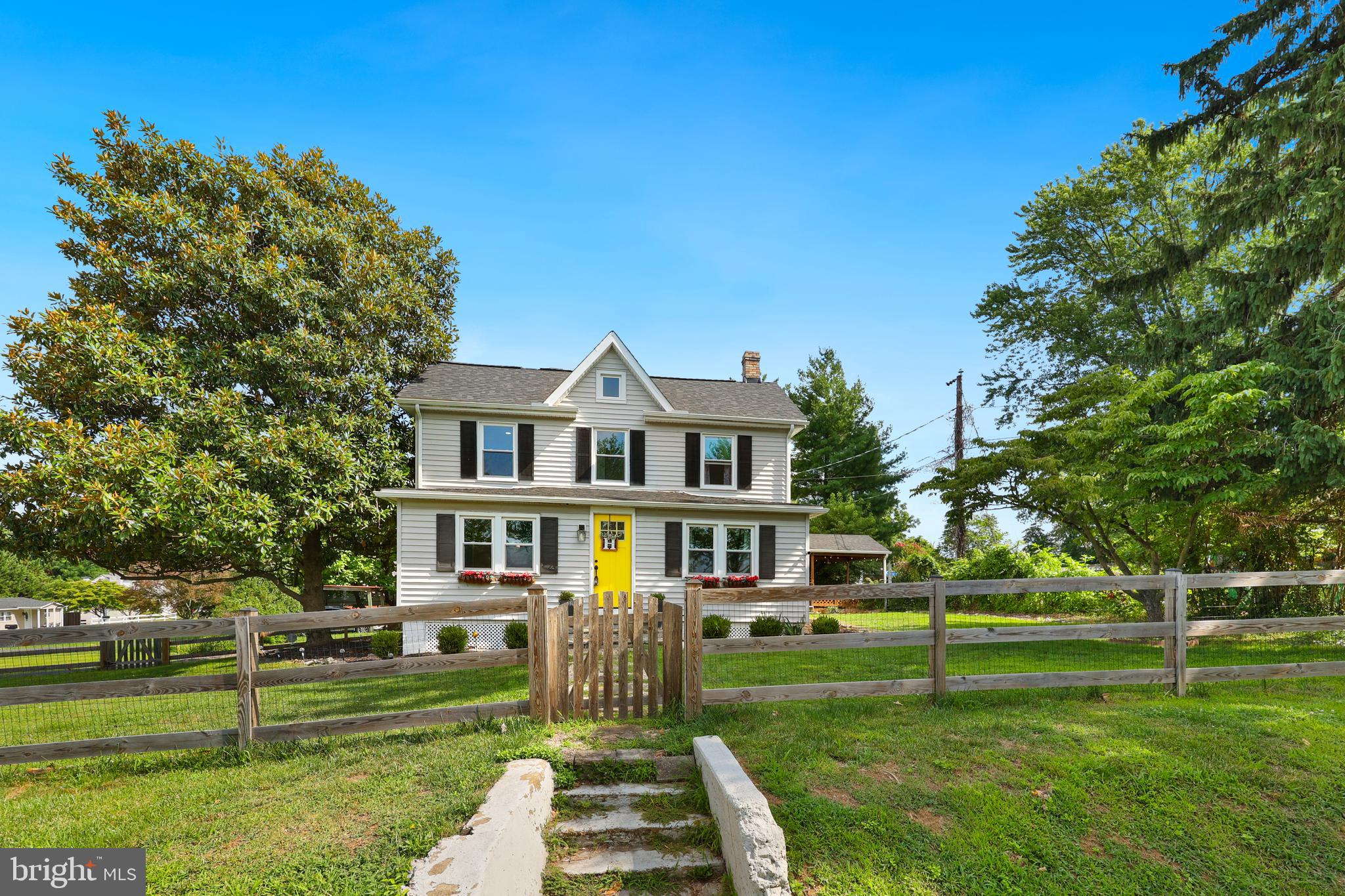 TOWN OF PURCELLVILLE - Residential