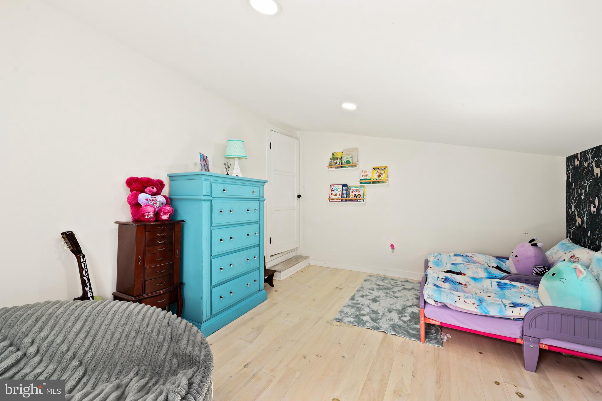 TOWN OF PURCELLVILLE - Residential