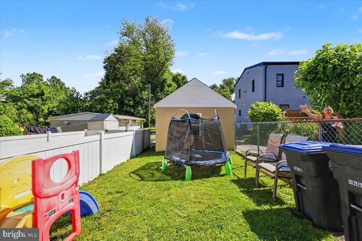 CONSHOHOCKEN - Residential