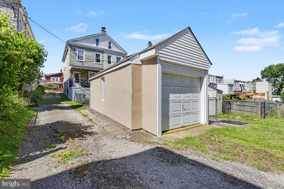 CONSHOHOCKEN - Residential