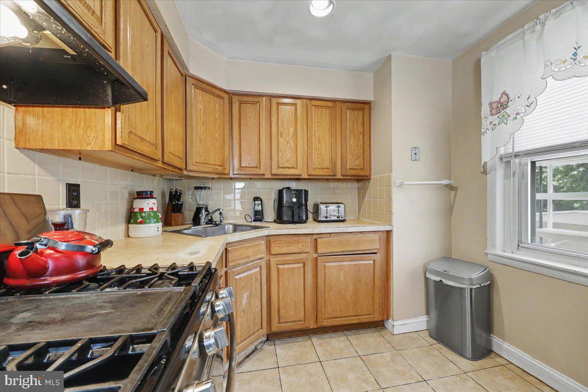 CONSHOHOCKEN - Residential
