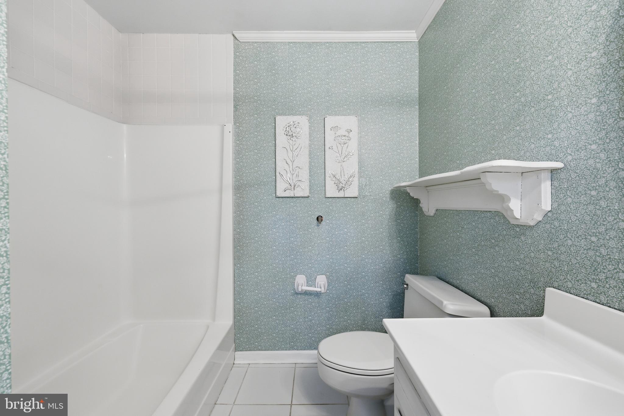 WOODBRIER MANOR - Residential