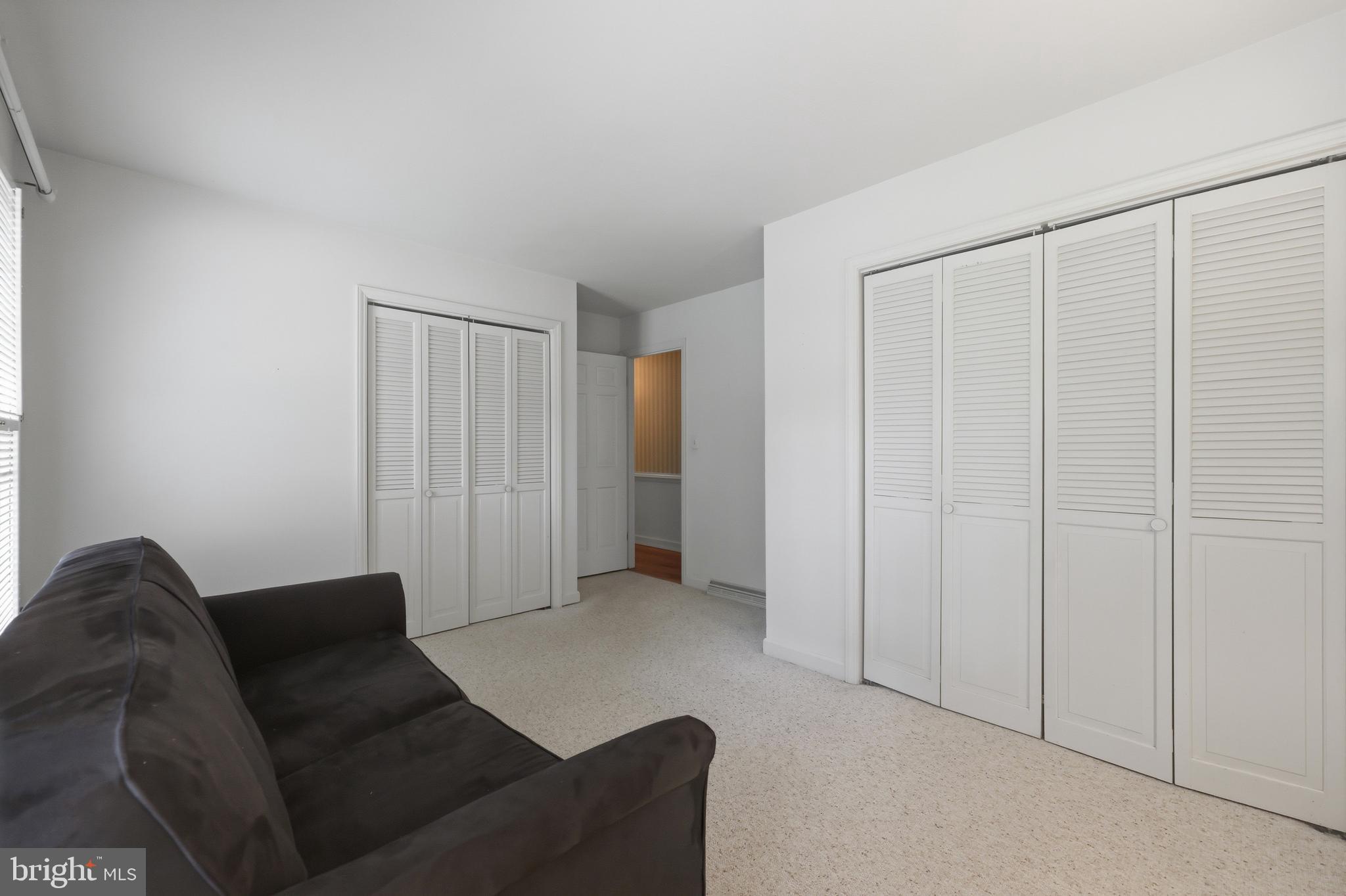 WOODBRIER MANOR - Residential