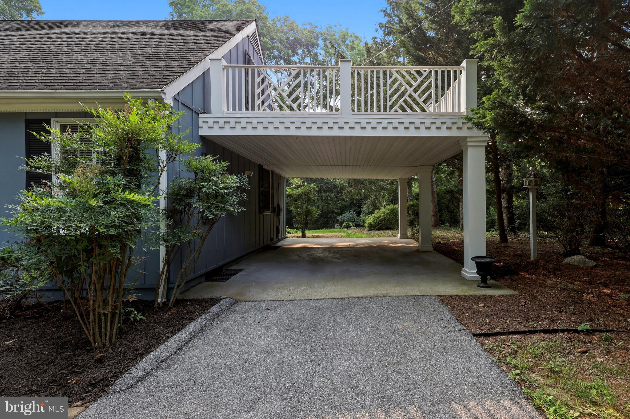 WOODBRIER MANOR - Residential