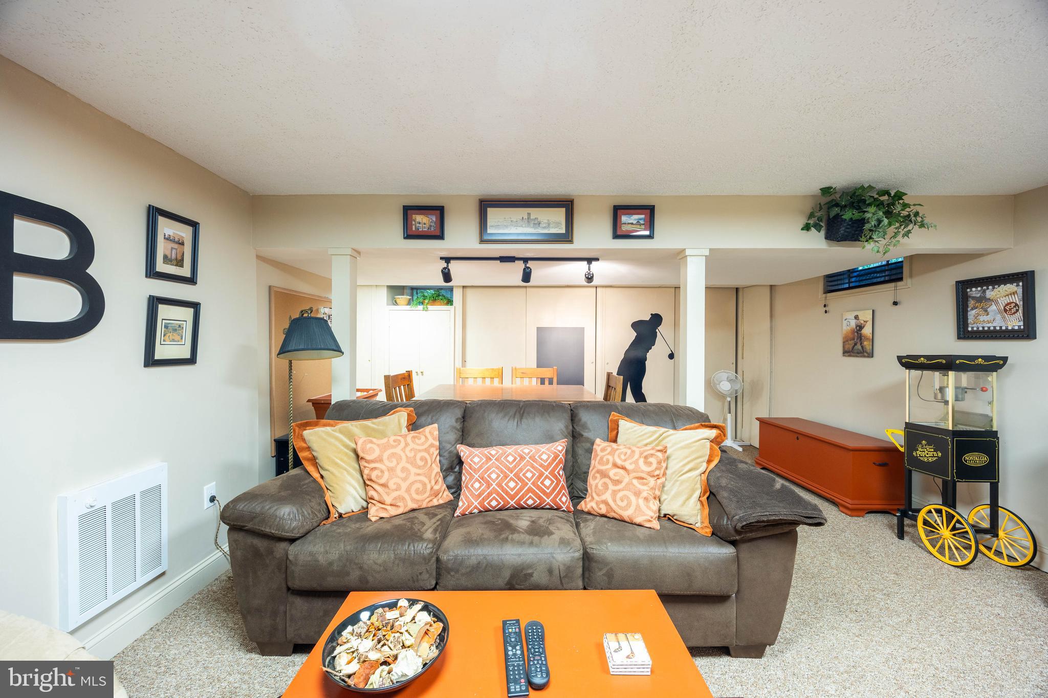 WOODBRIER MANOR - Residential