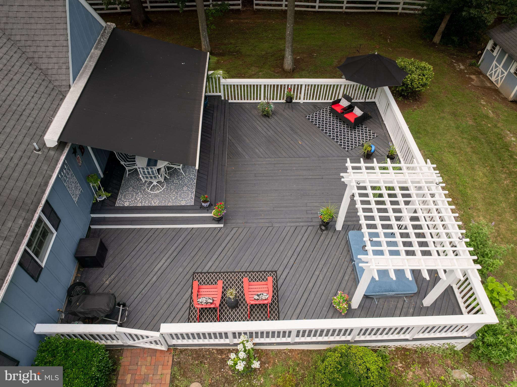 WOODBRIER MANOR - Residential