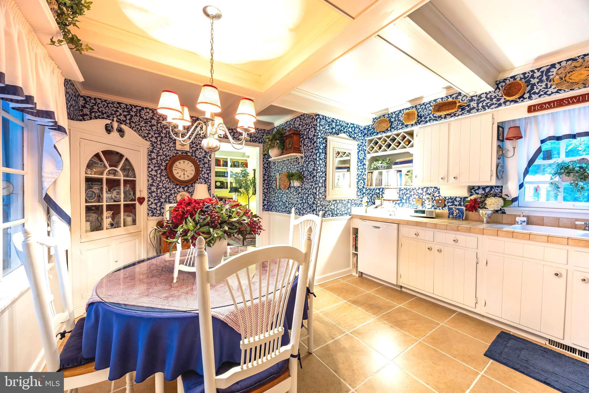WOODBRIER MANOR - Residential