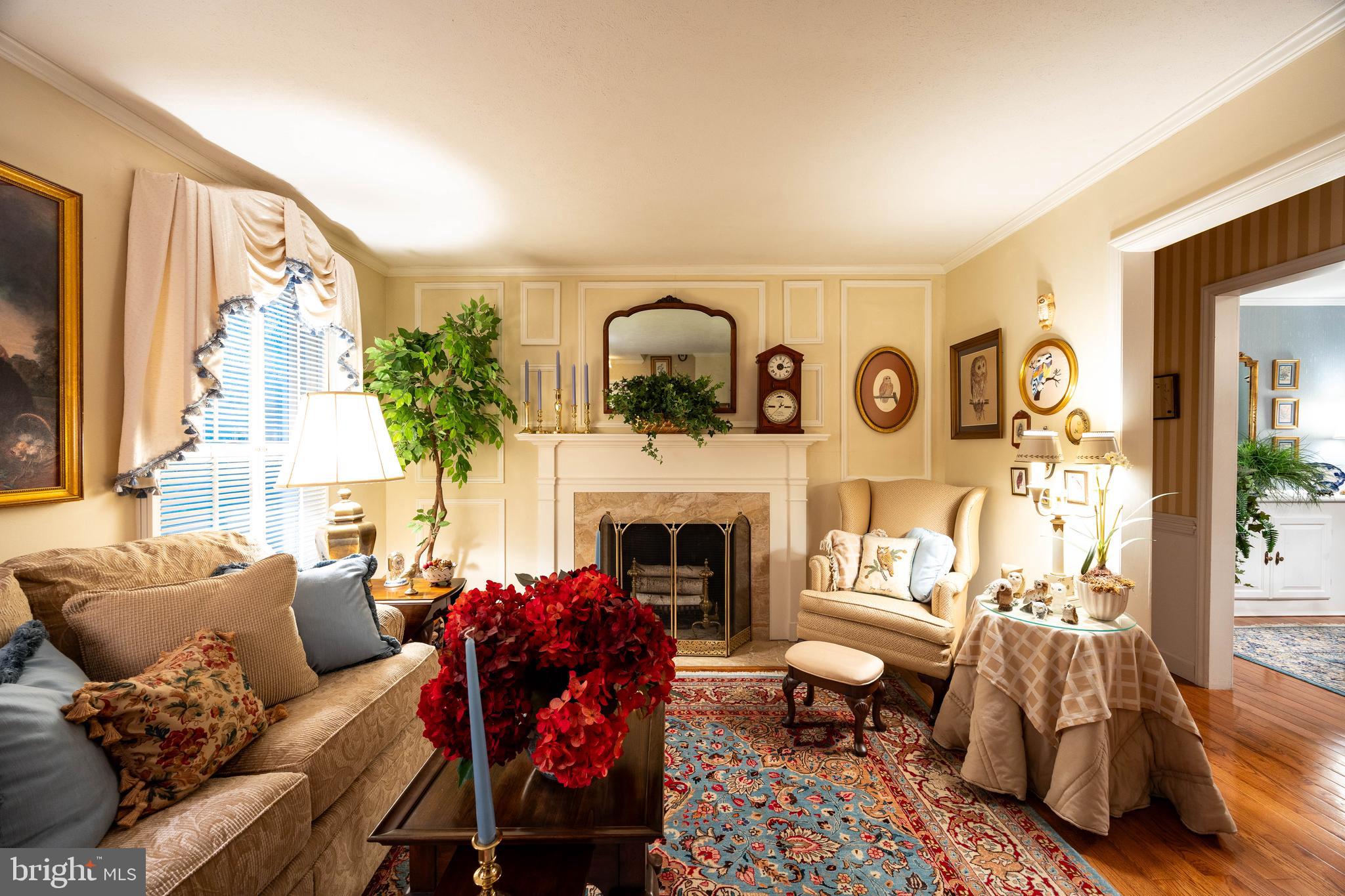 WOODBRIER MANOR - Residential