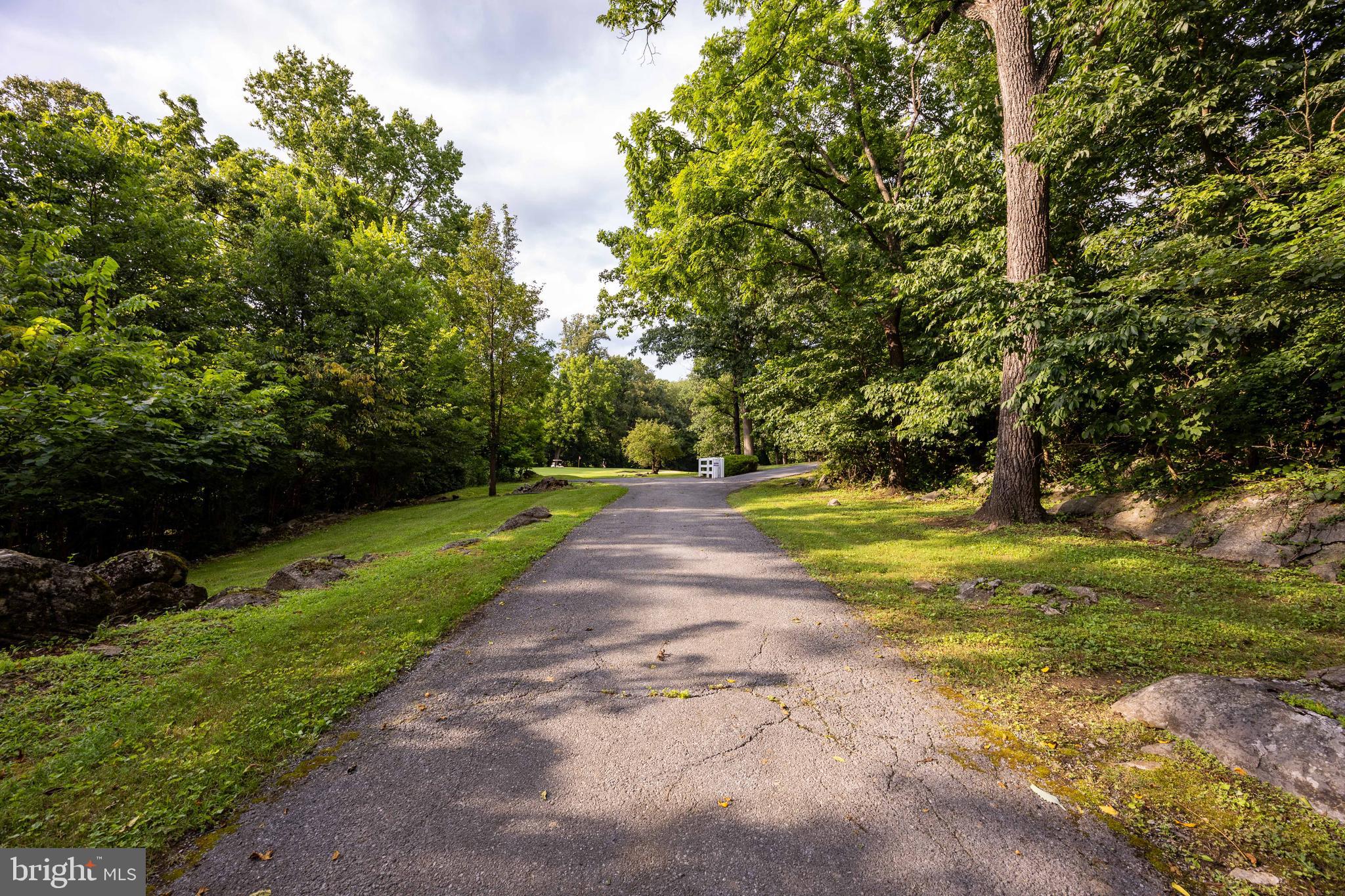 WOODBRIER MANOR - Residential