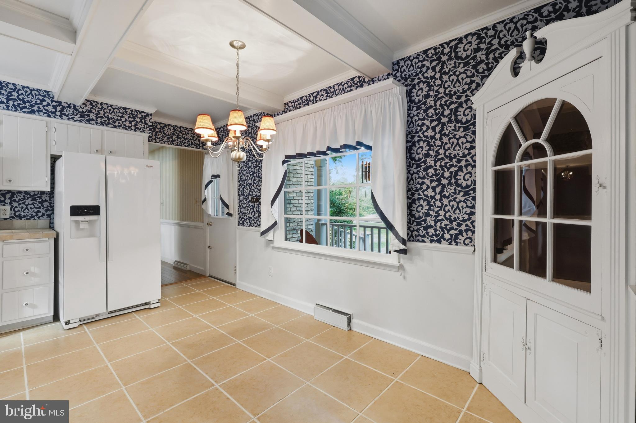 WOODBRIER MANOR - Residential