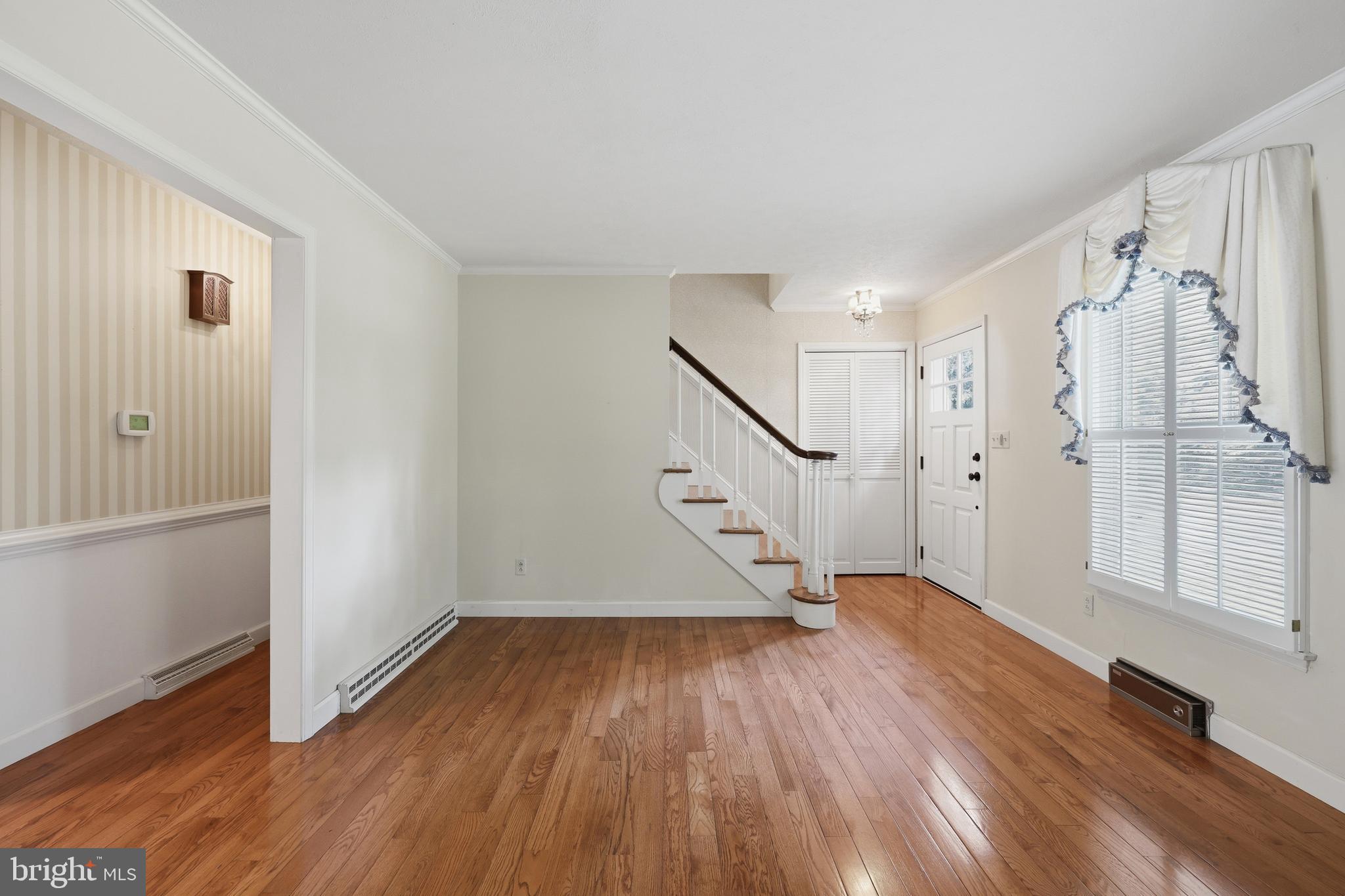WOODBRIER MANOR - Residential