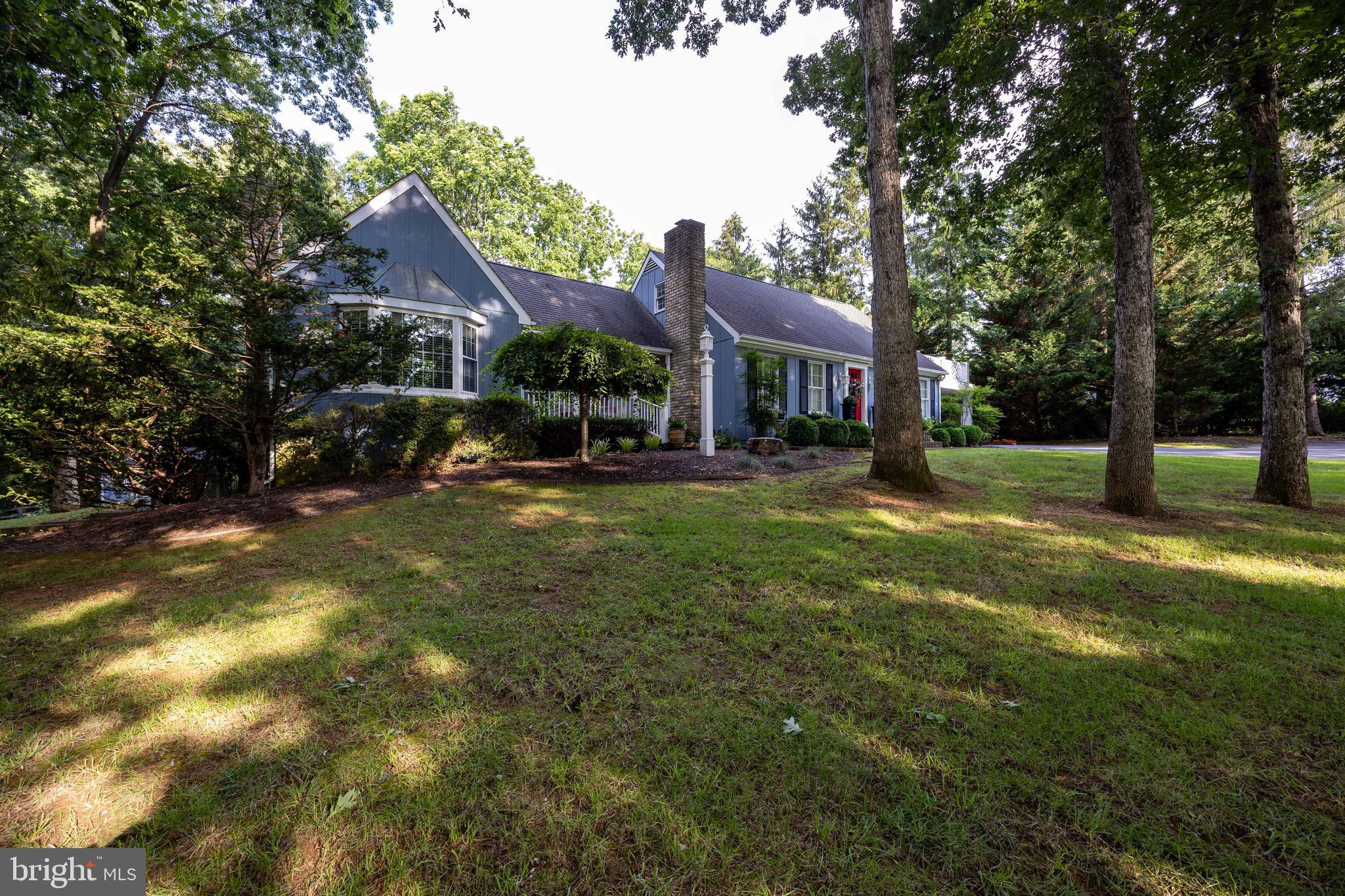 WOODBRIER MANOR - Residential