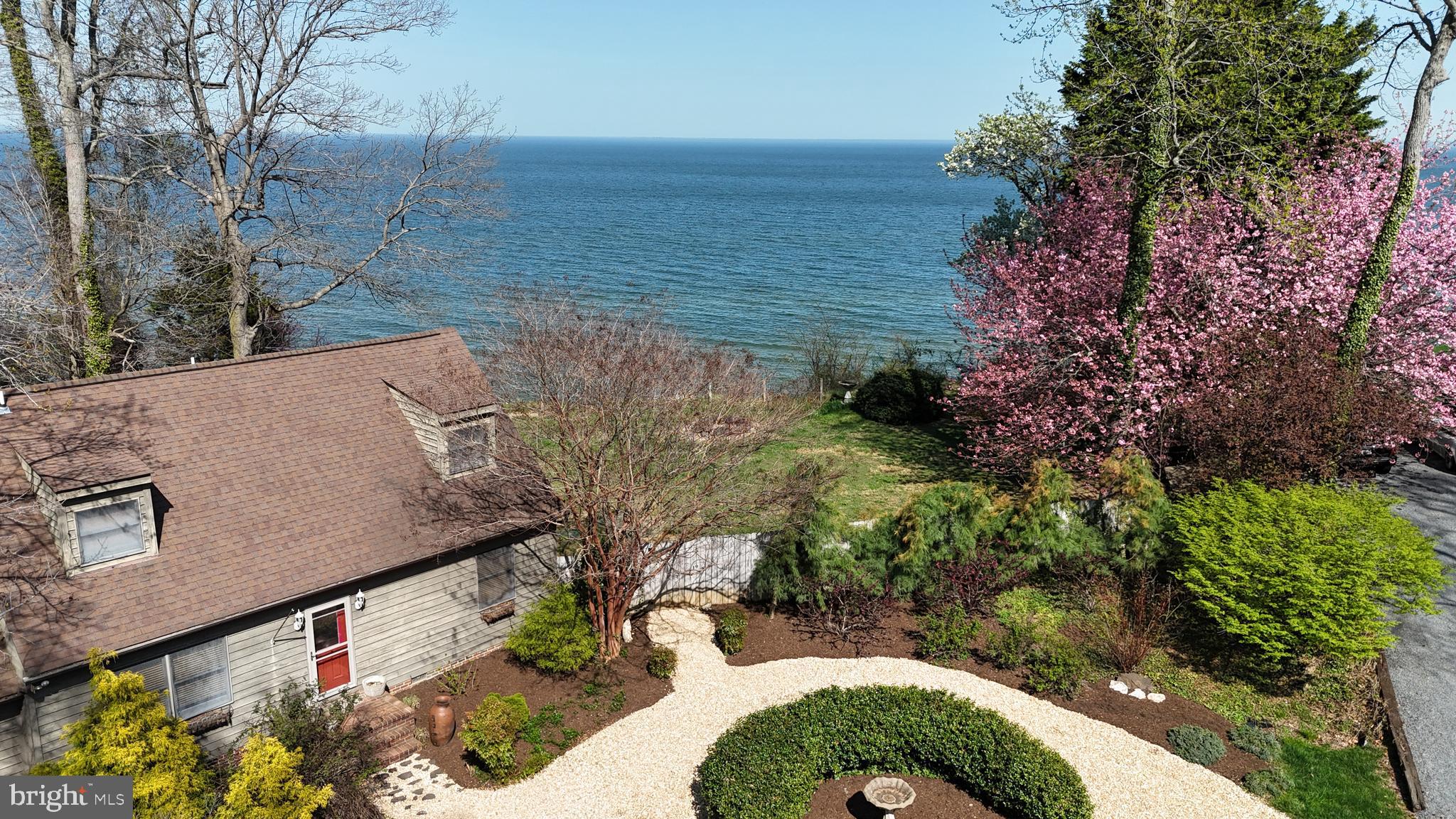 WESTERN SHORES - Residential