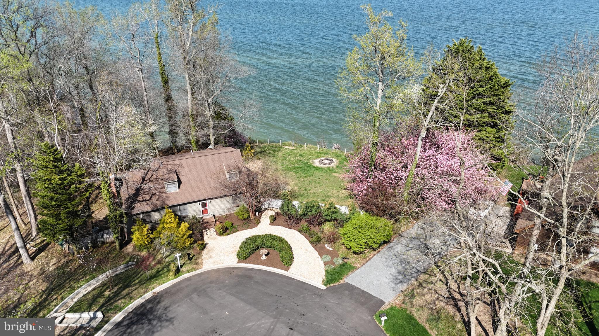 WESTERN SHORES - Residential