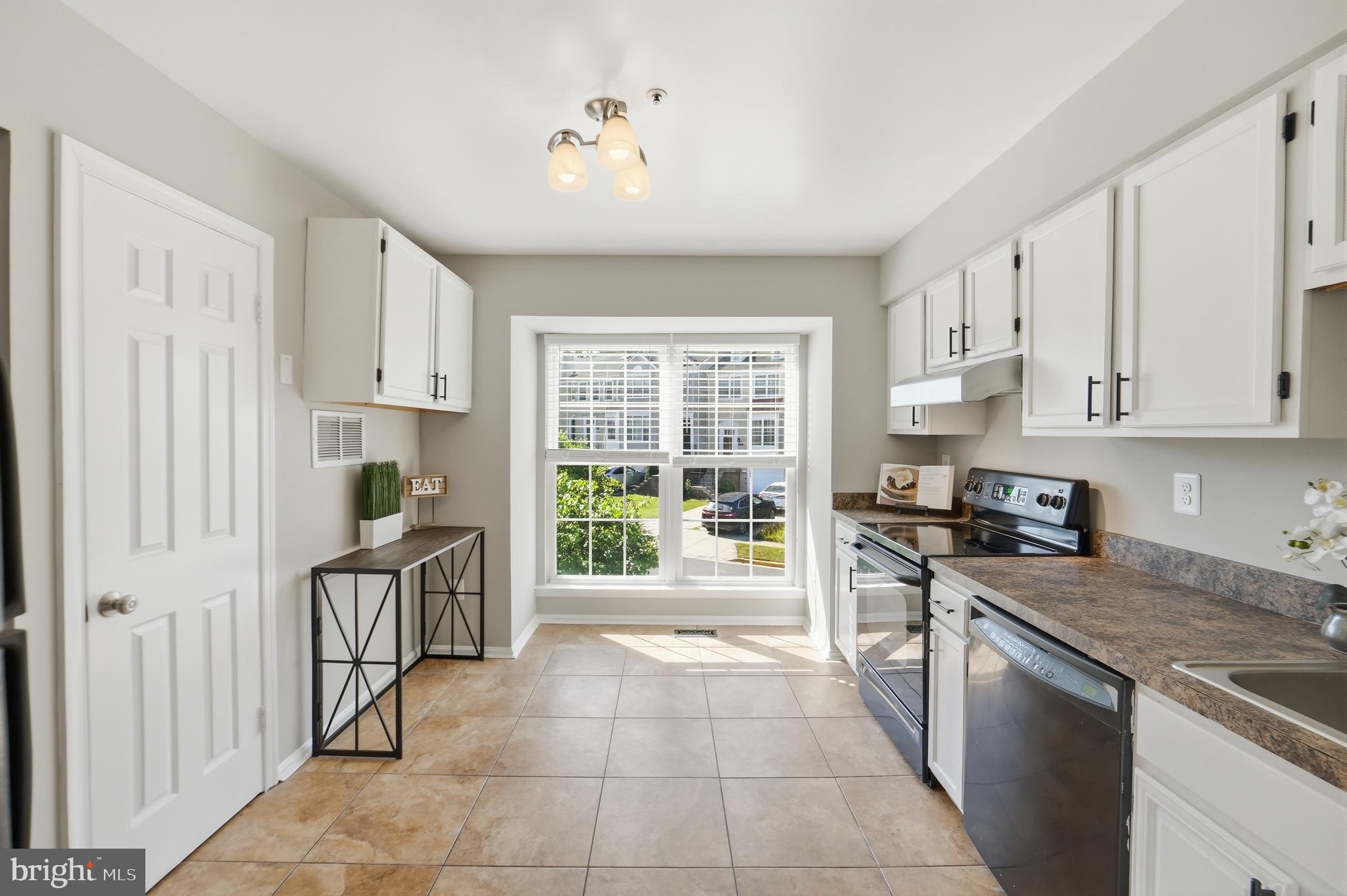 GREENBROOK VILLAGE - Residential