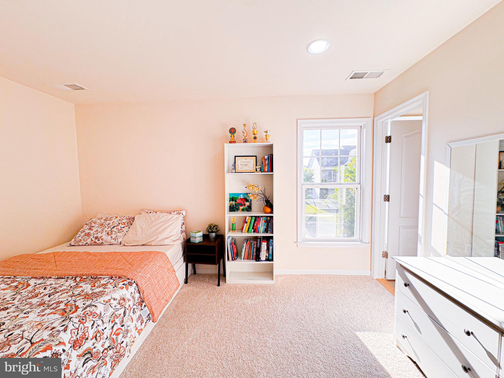 BRAMBLETON - Residential