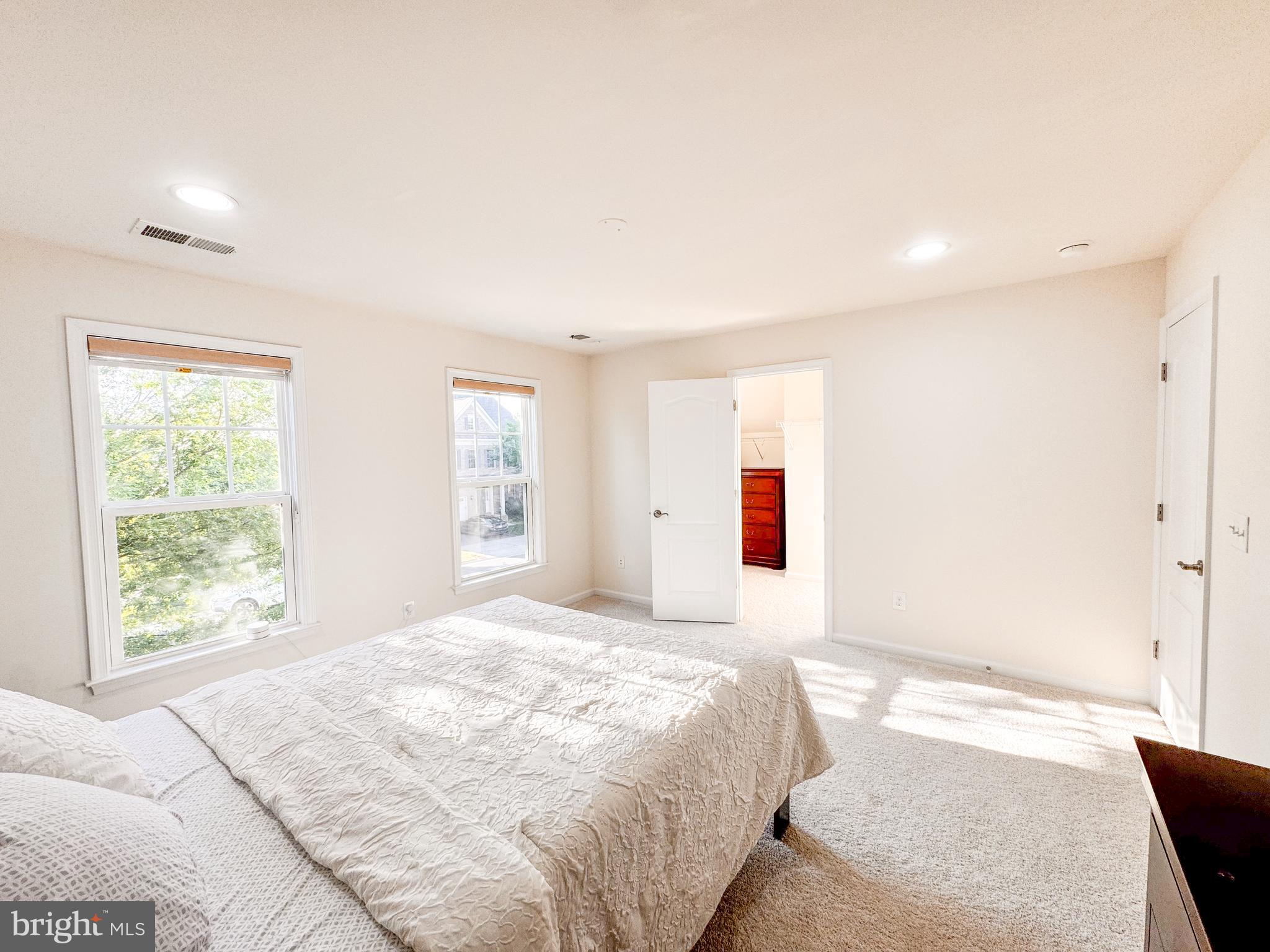 BRAMBLETON - Residential