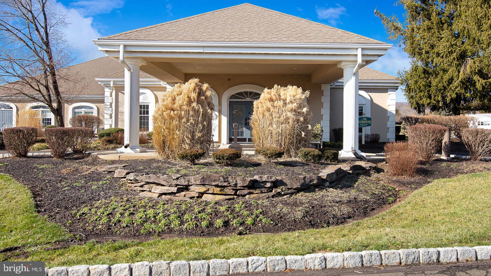 BUCKINGHAM SPRINGS - Residential