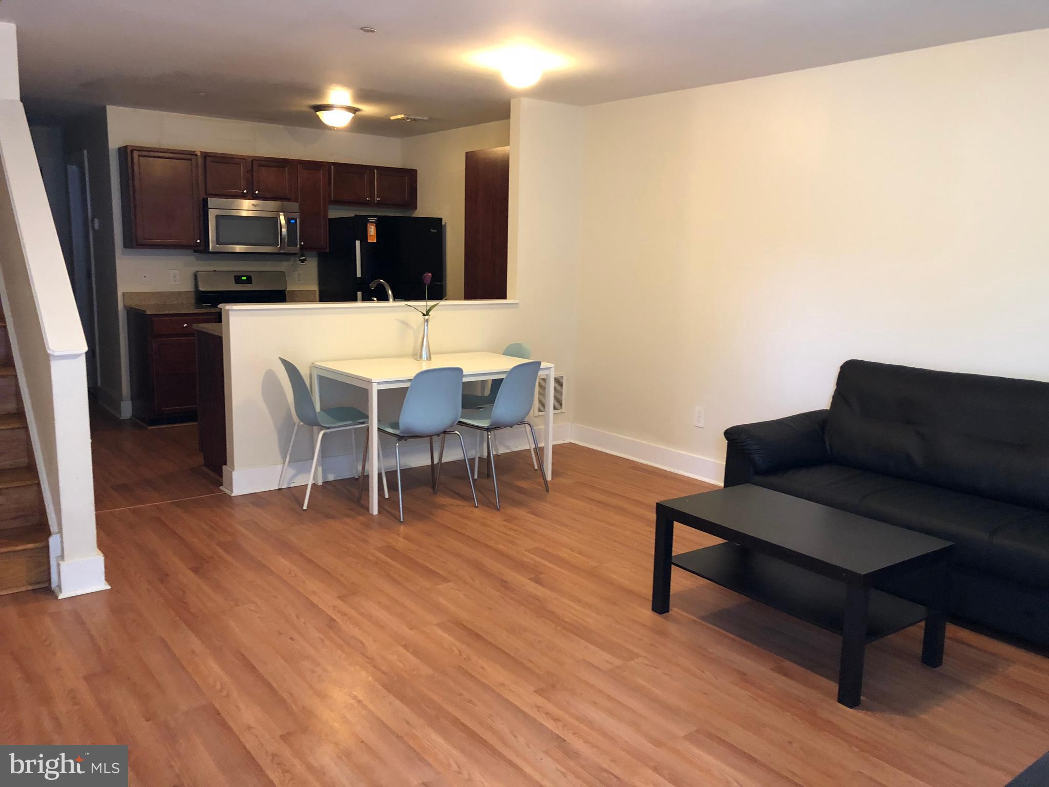PHILADELPHIA (WEST) - Residential