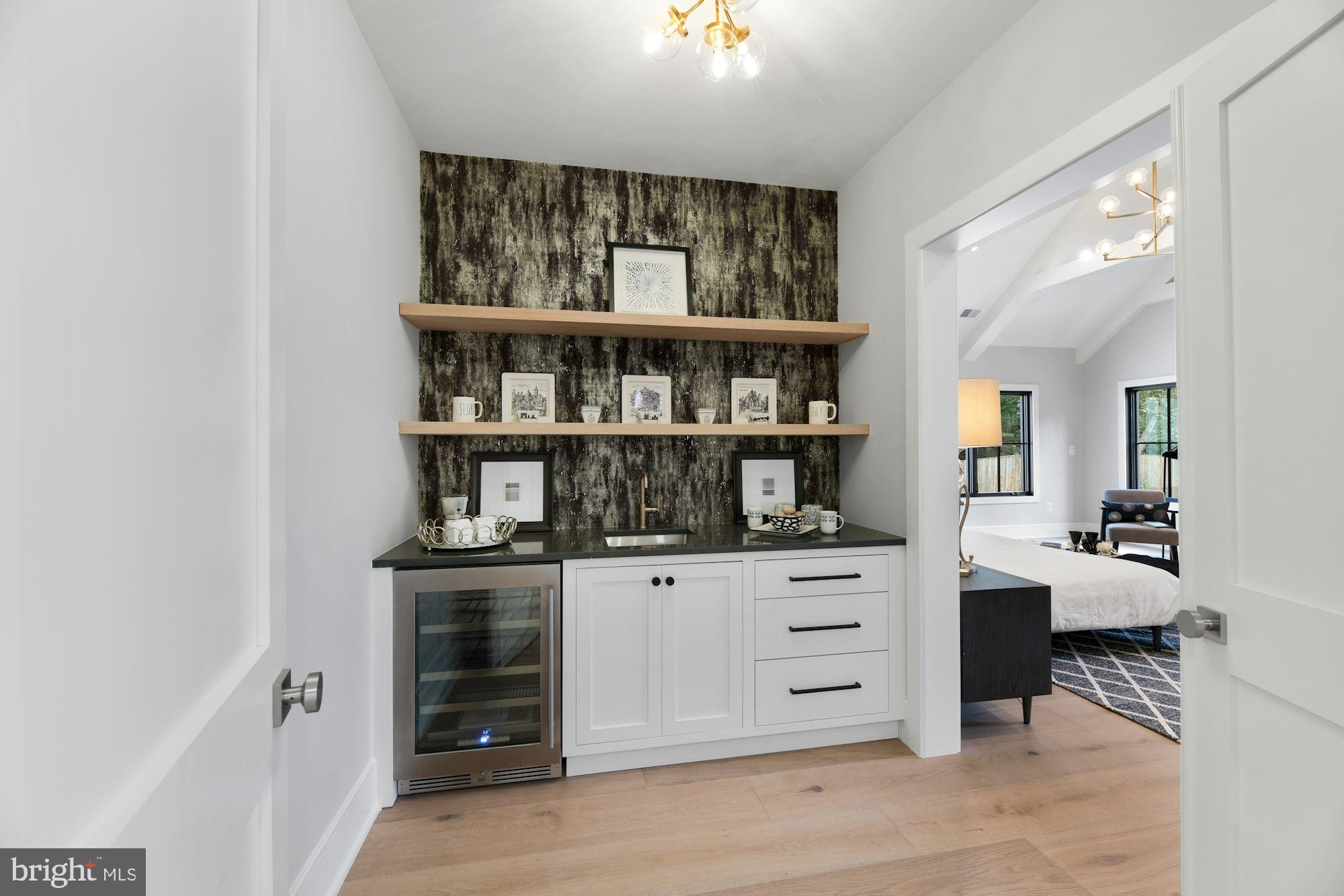 CHESTERBROOK WOODS - Residential