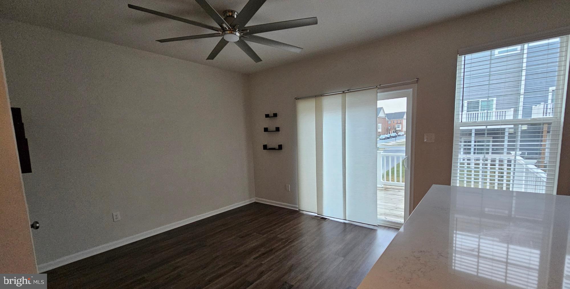 WESTVIEW SOUTH - Residential
