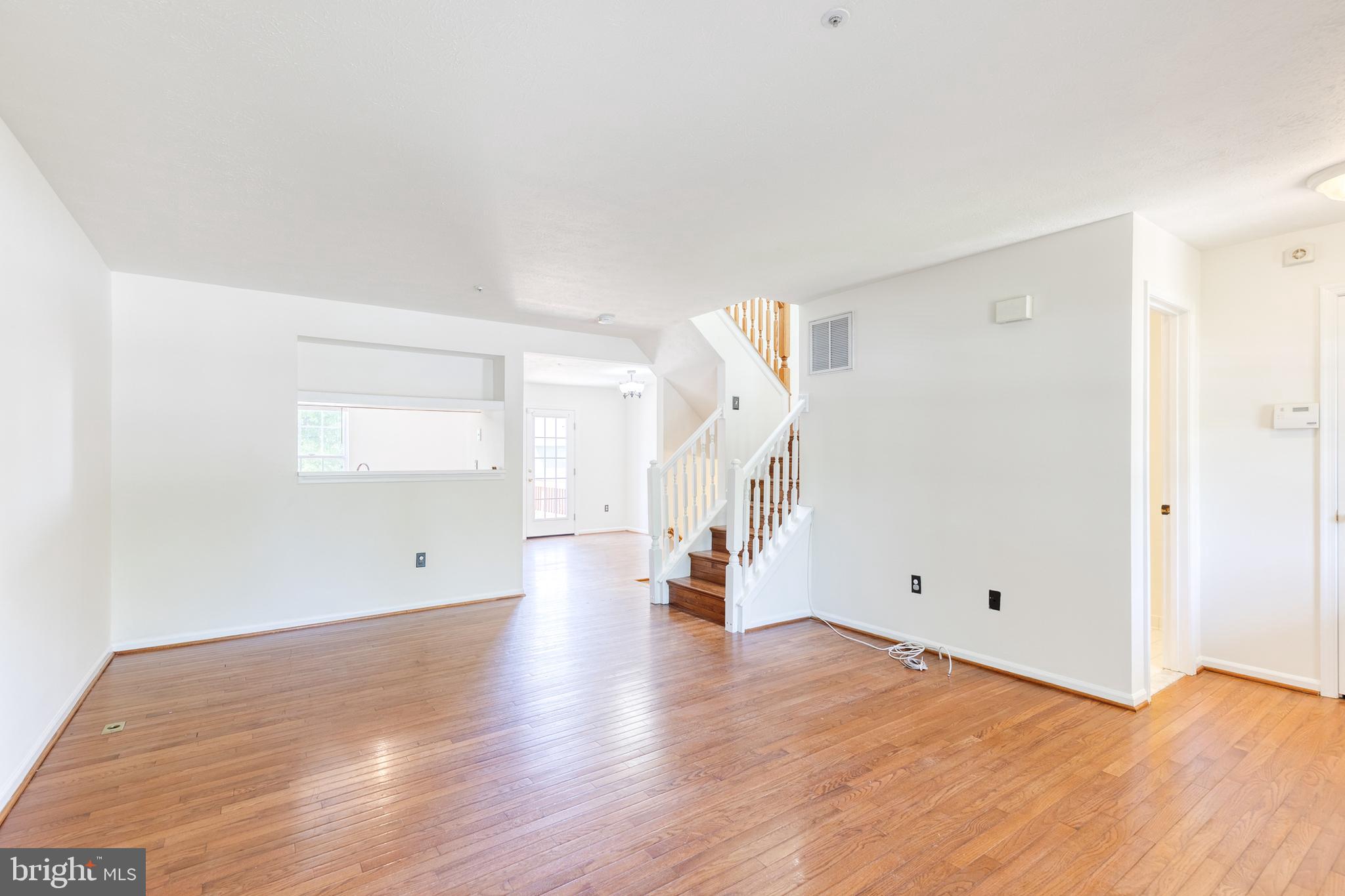 BROADVIEW - Residential Lease