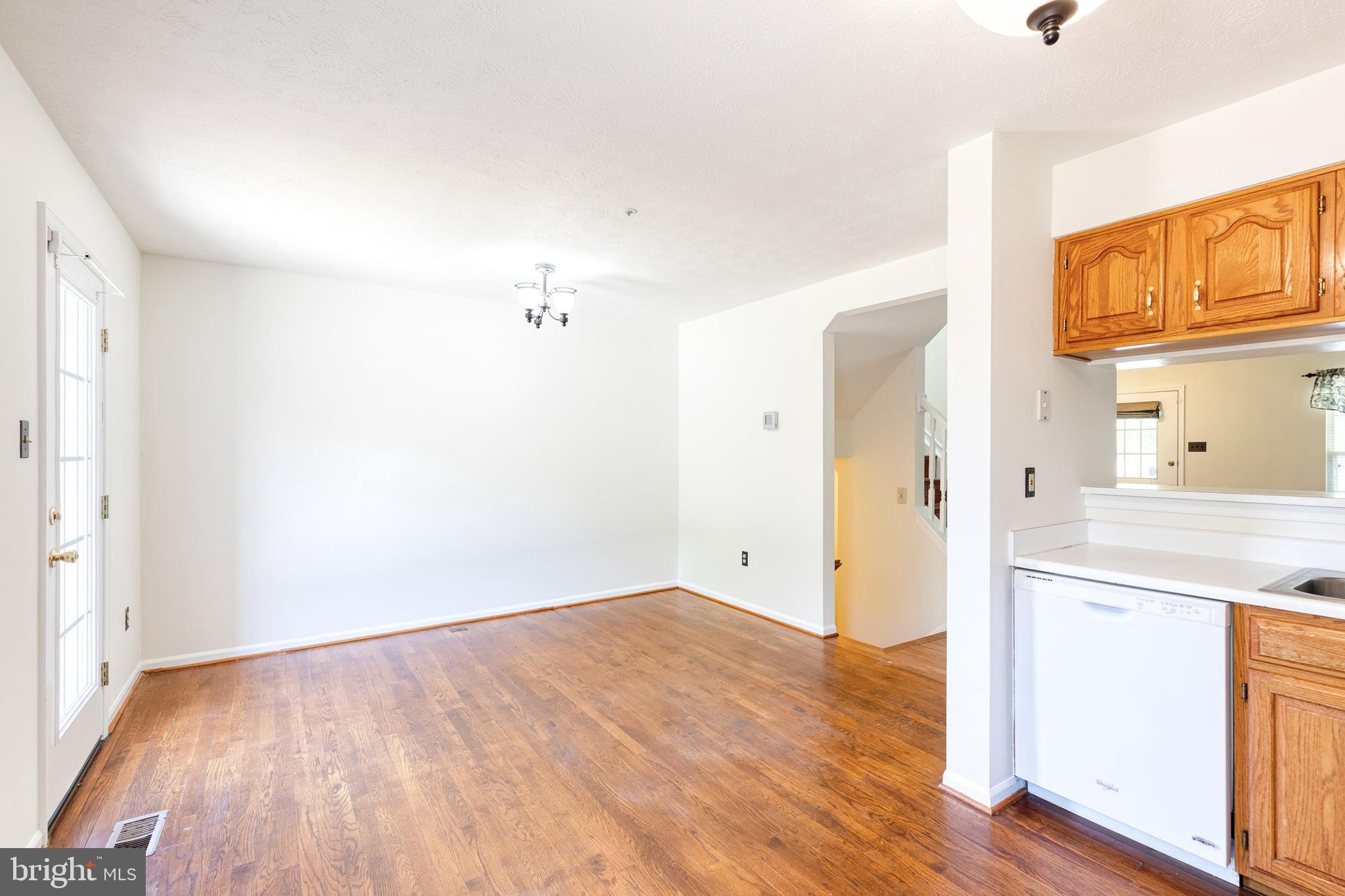 BROADVIEW - Residential Lease