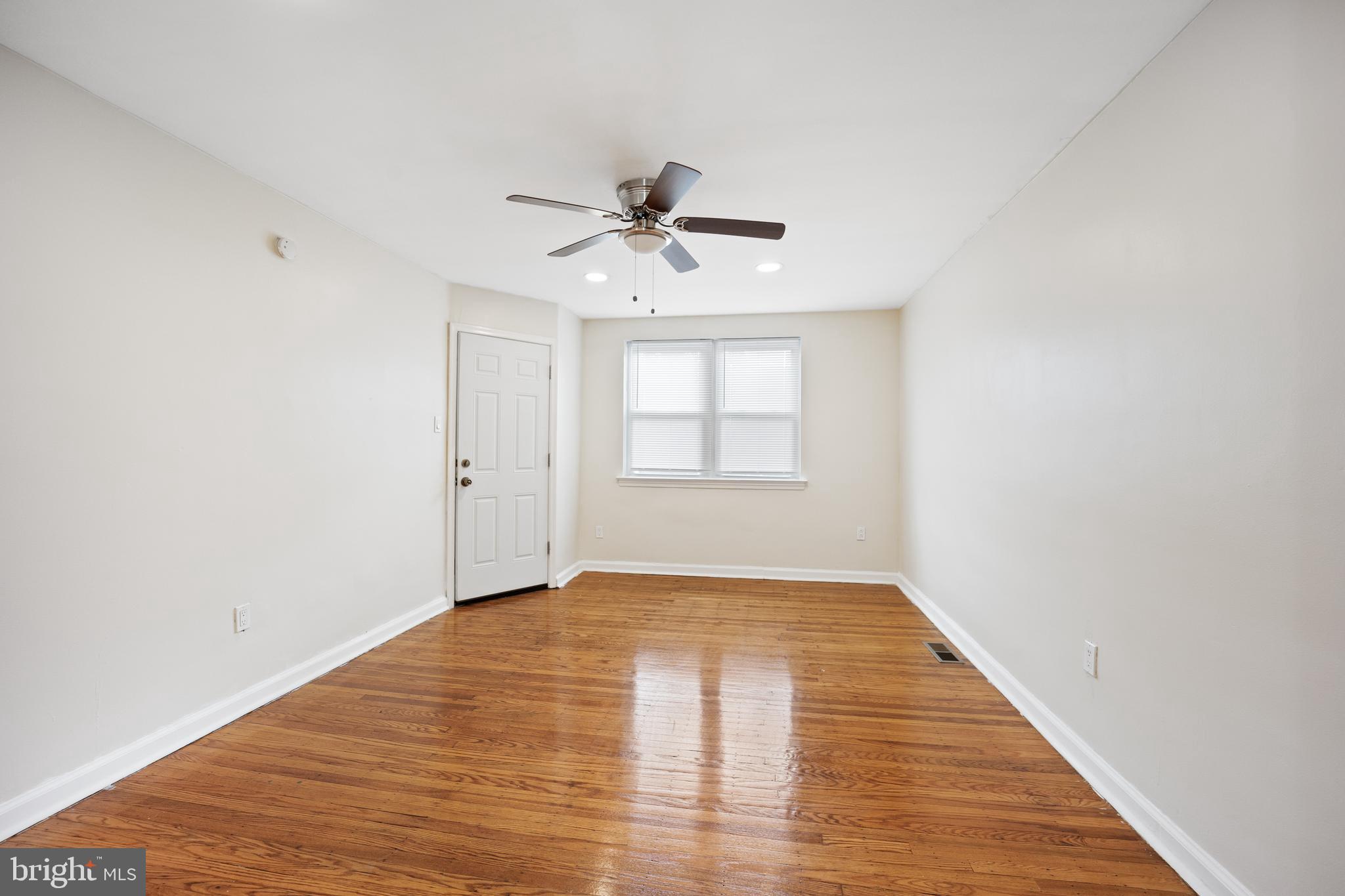 FERN ROCK - Residential Income