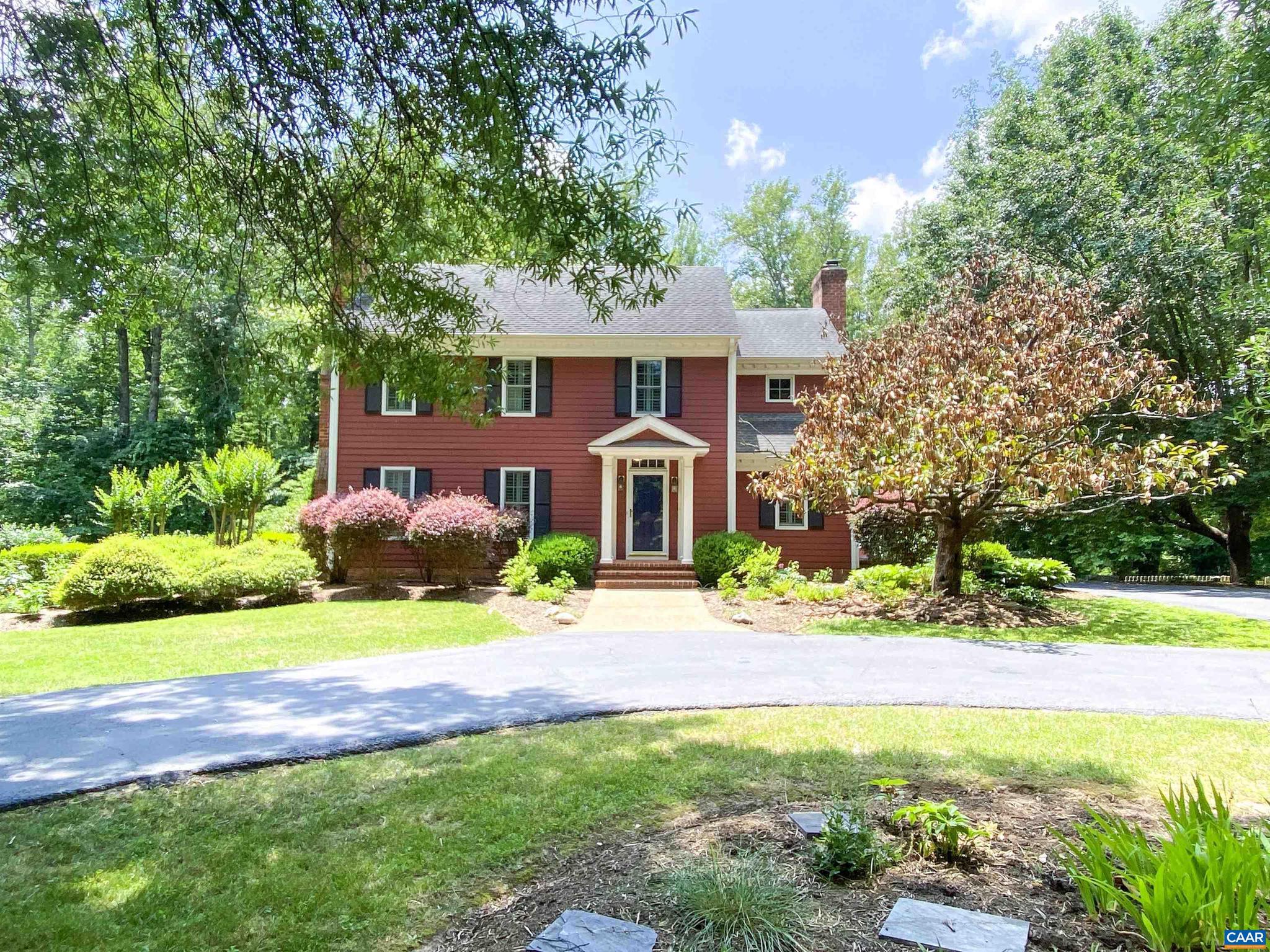 WINDSOR ESTATES - Residential