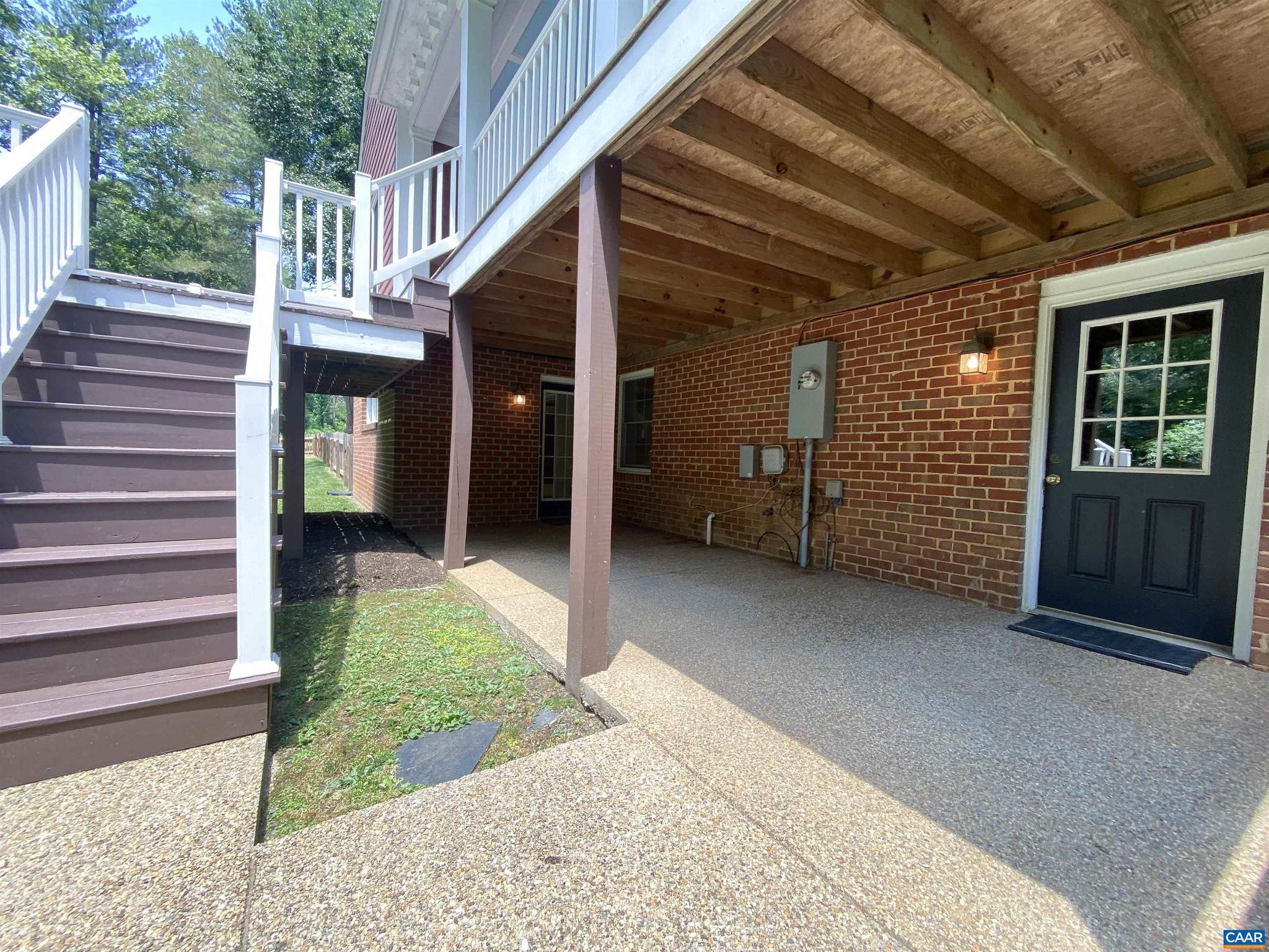 WINDSOR ESTATES - Residential