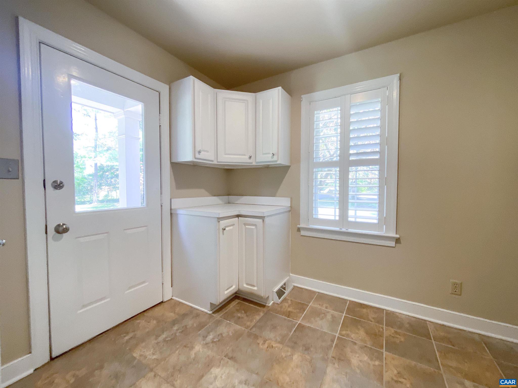 WINDSOR ESTATES - Residential