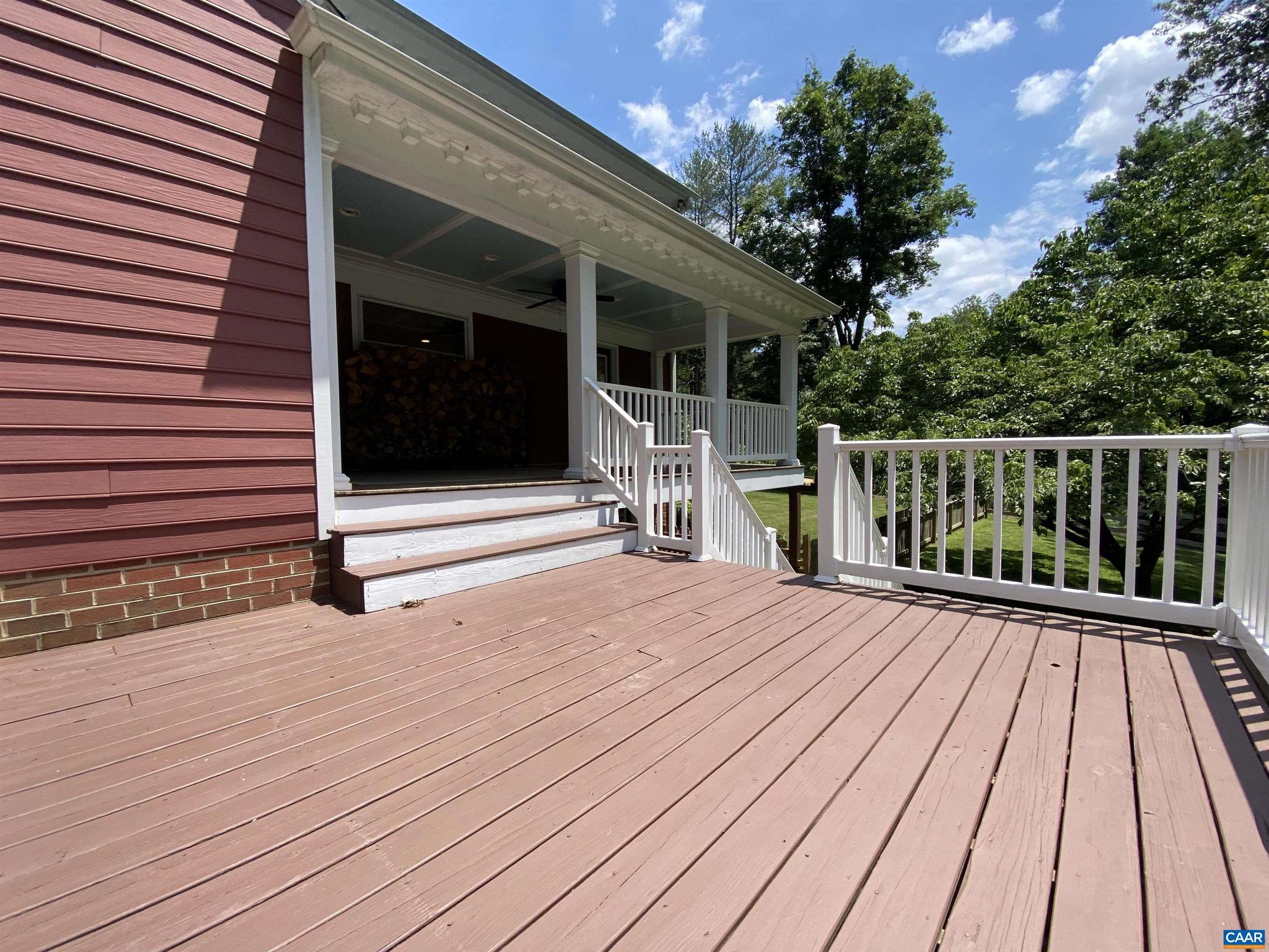 WINDSOR ESTATES - Residential