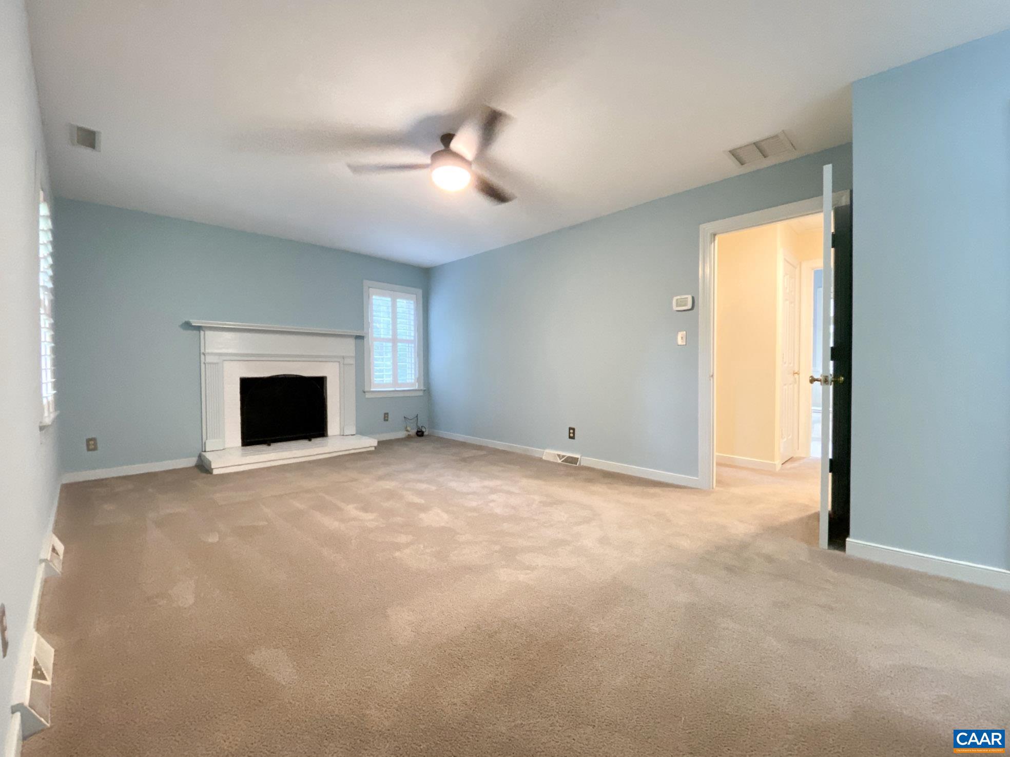 WINDSOR ESTATES - Residential