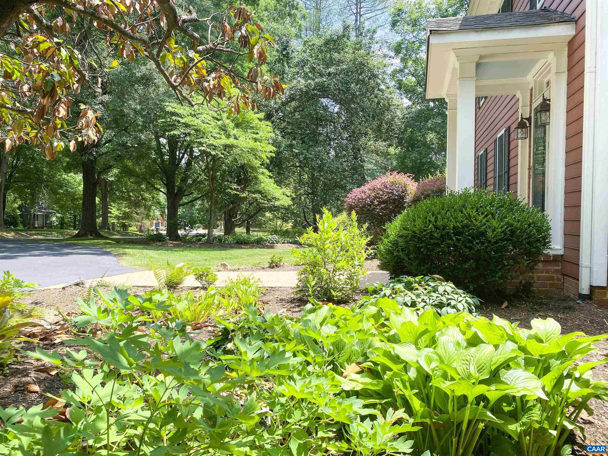 WINDSOR ESTATES - Residential