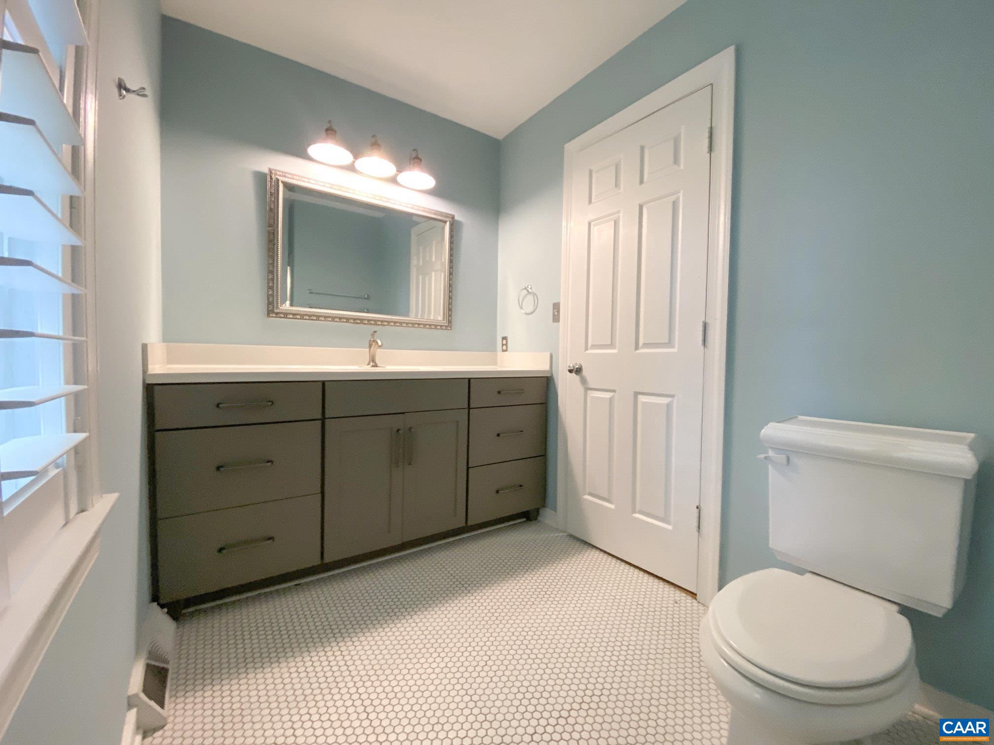 WINDSOR ESTATES - Residential
