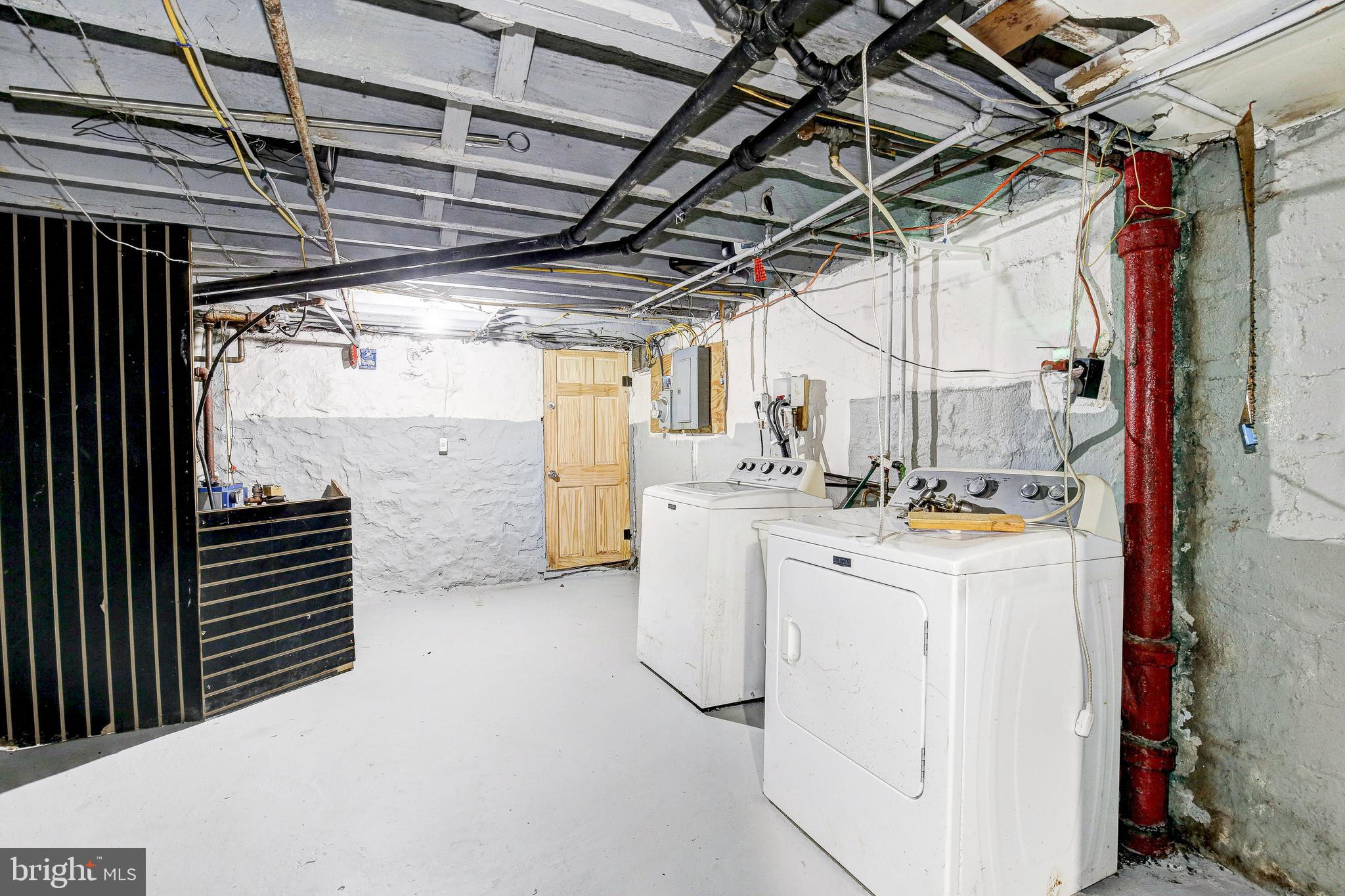 EAST BALTIMORE MIDWAY - Residential