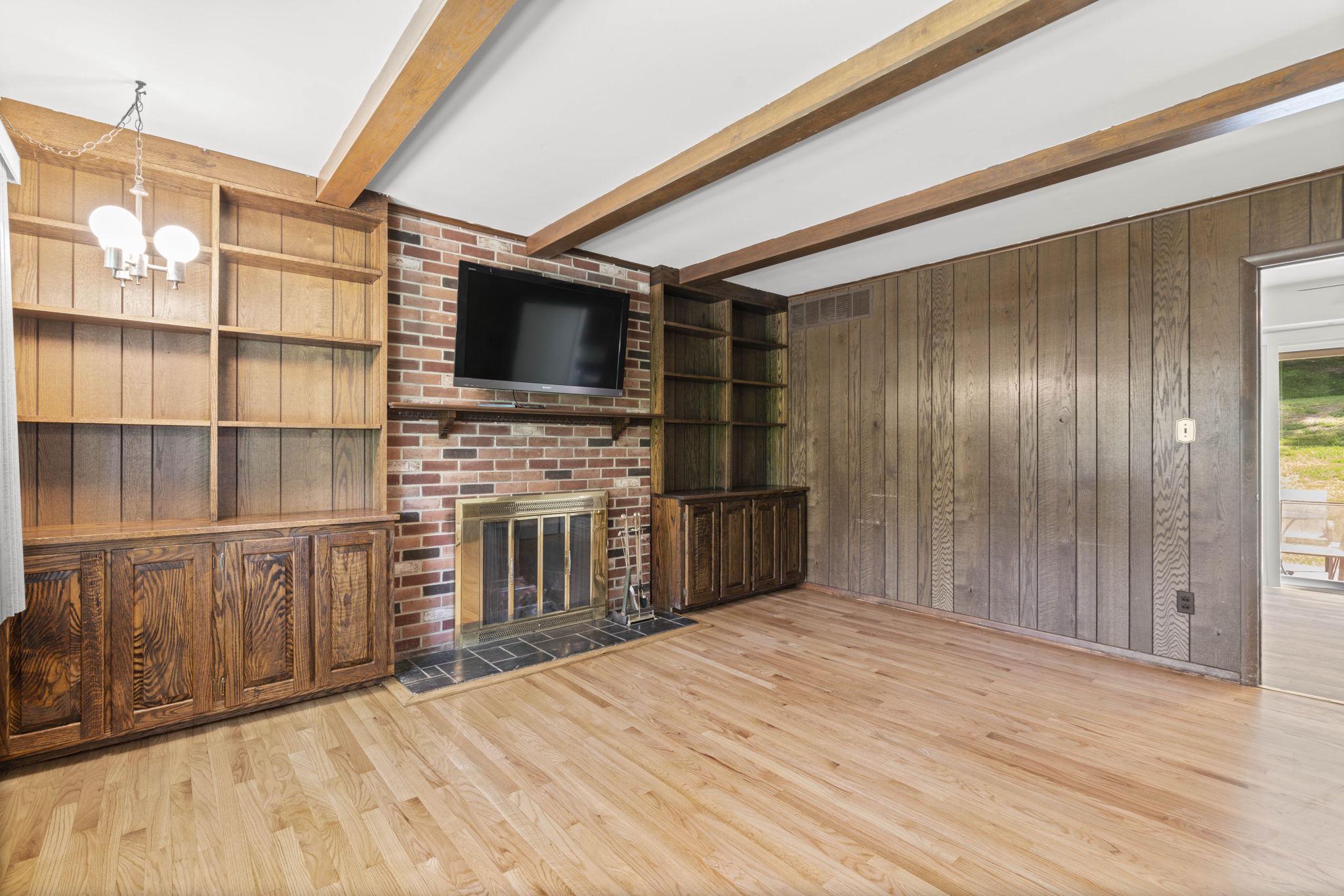 FONT HILL - Residential