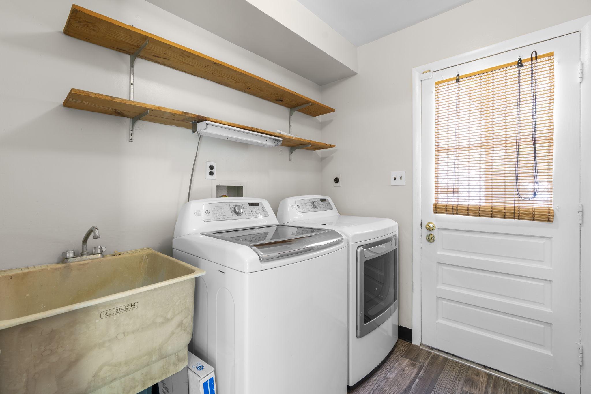 FONT HILL - Residential