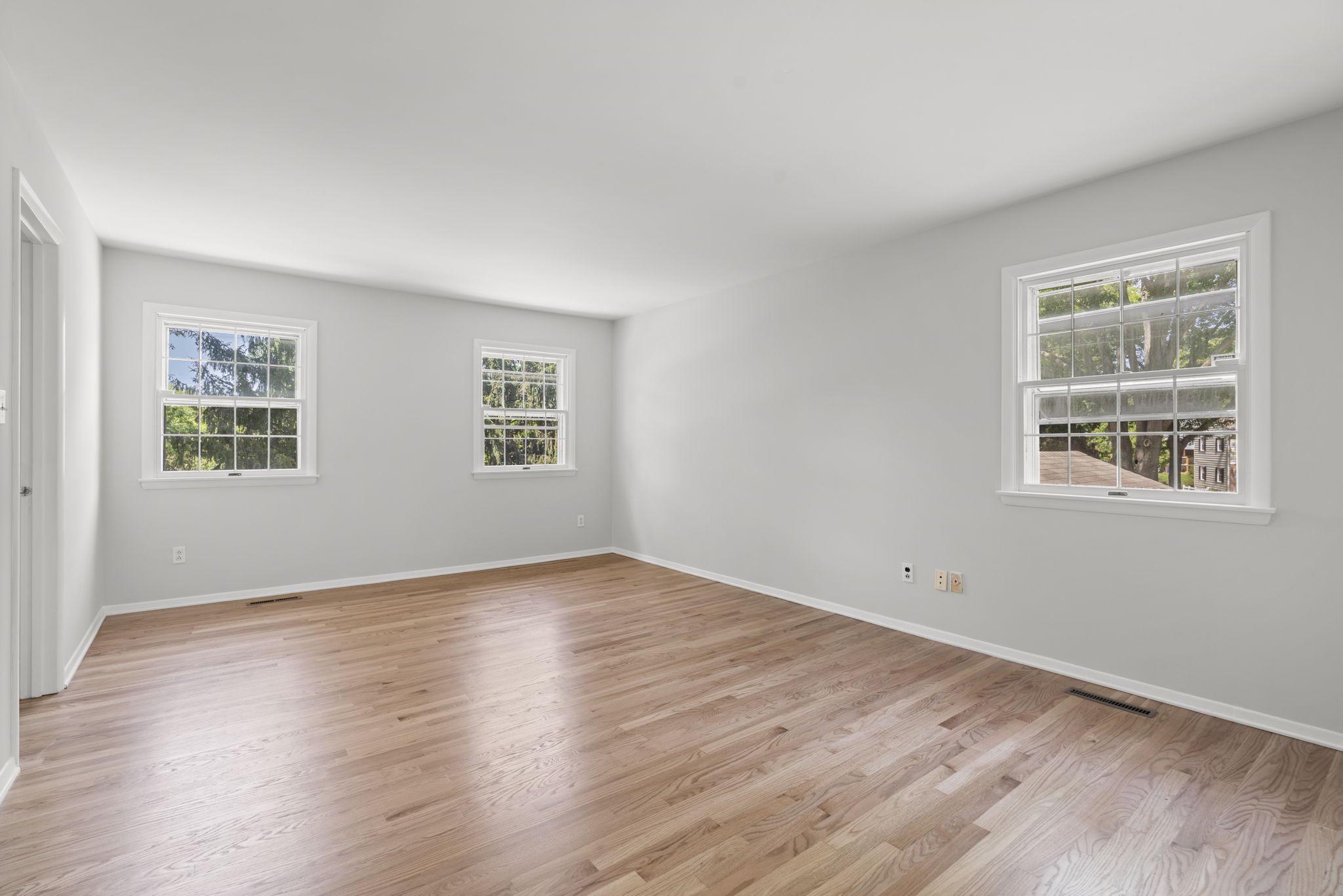 FONT HILL - Residential