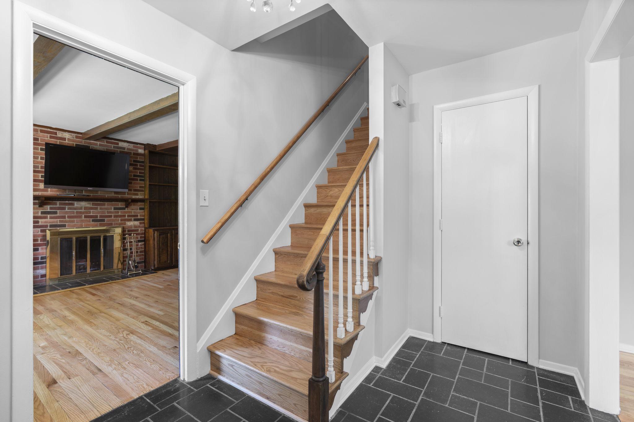 FONT HILL - Residential