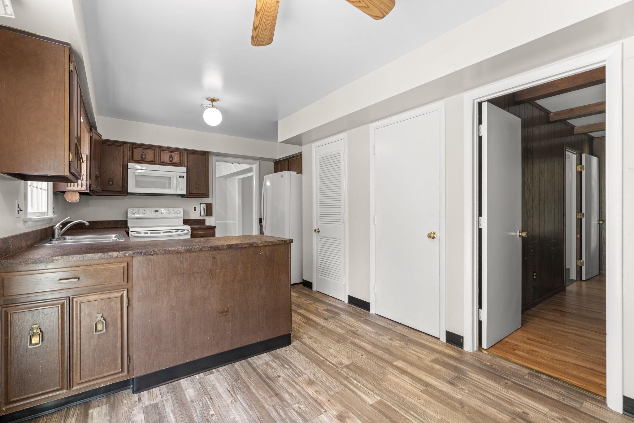 FONT HILL - Residential