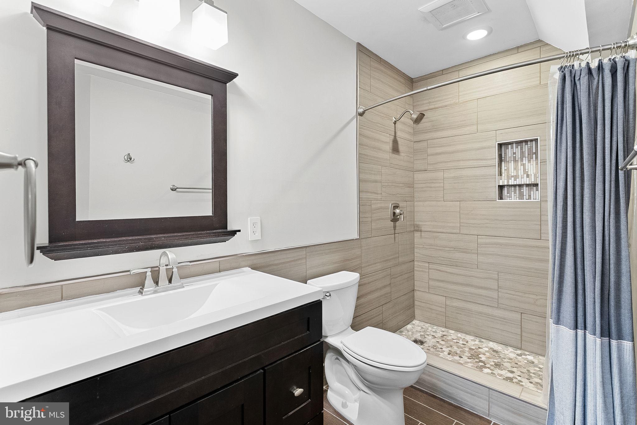 BRAMBLETON - Residential