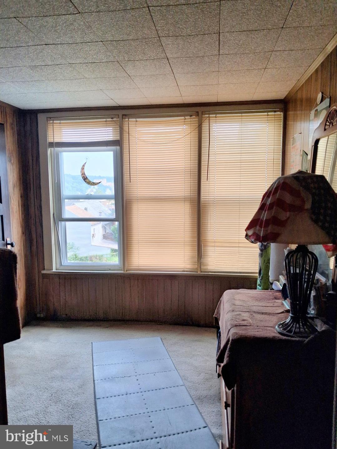 BUNKER HILL - Residential