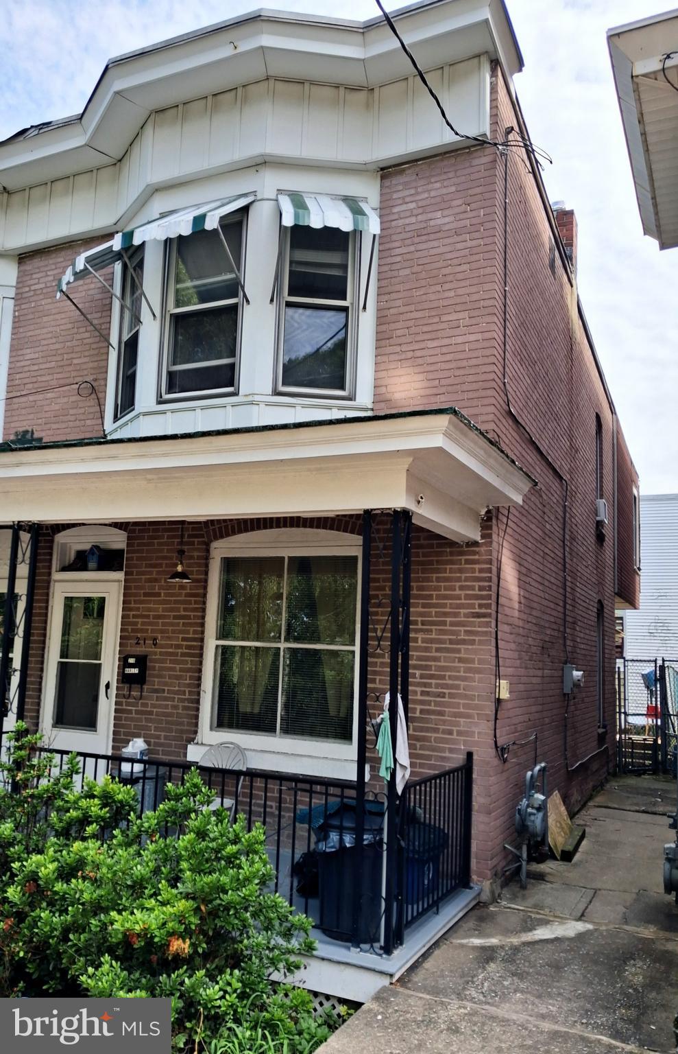 BUNKER HILL - Residential