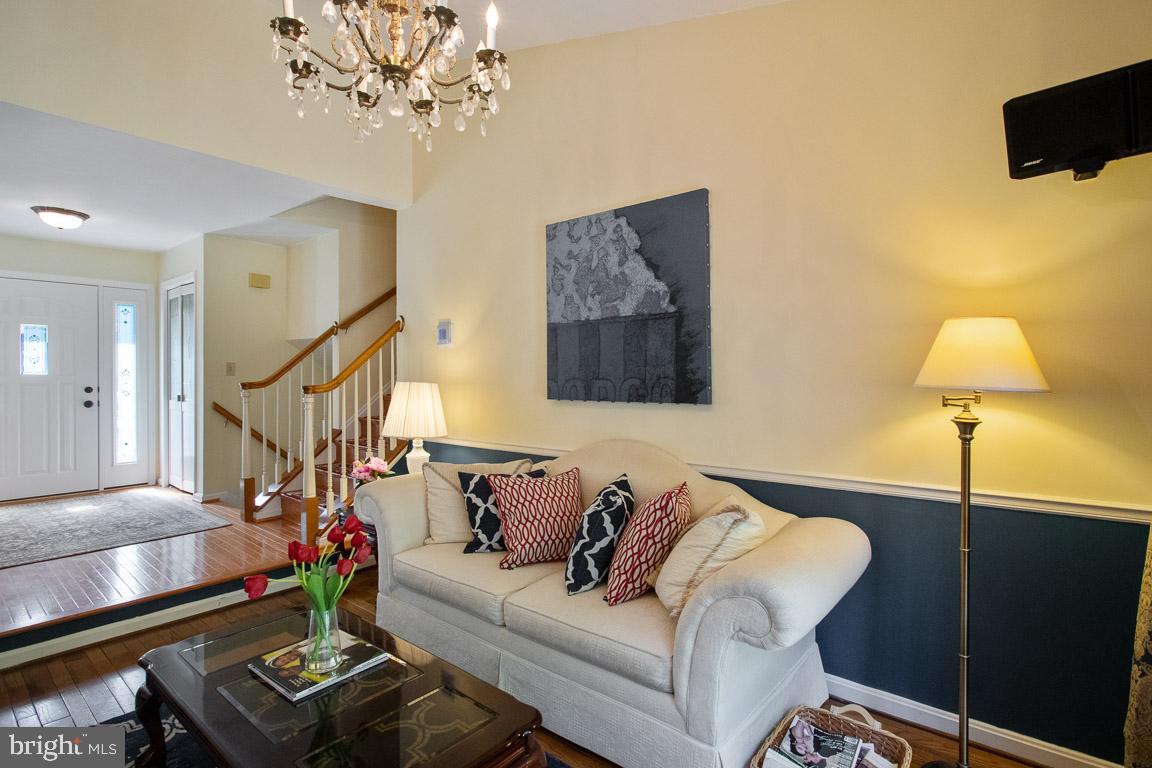 RUNNING BROOK - Residential
