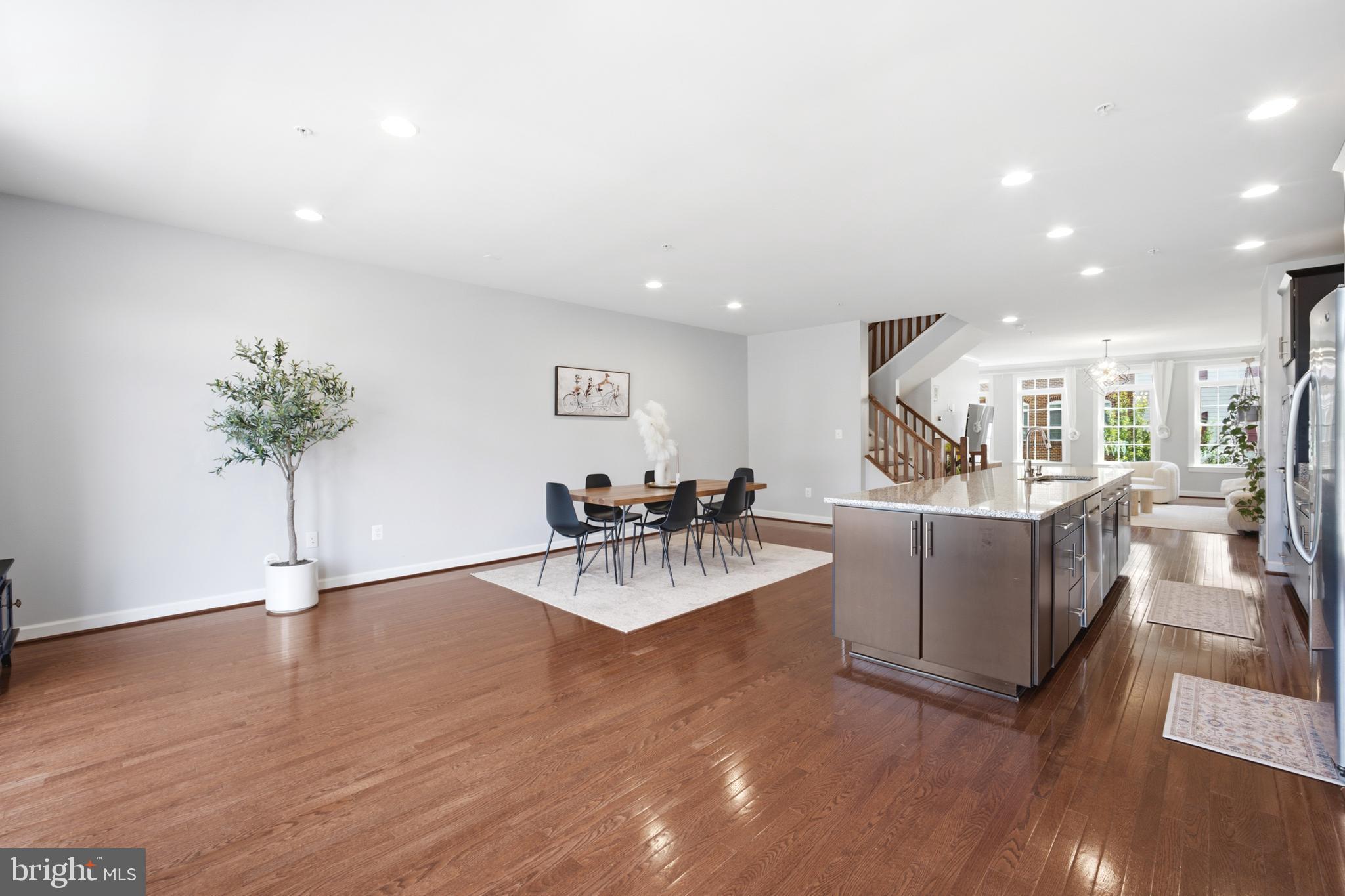 MAPLE LAWN - Residential